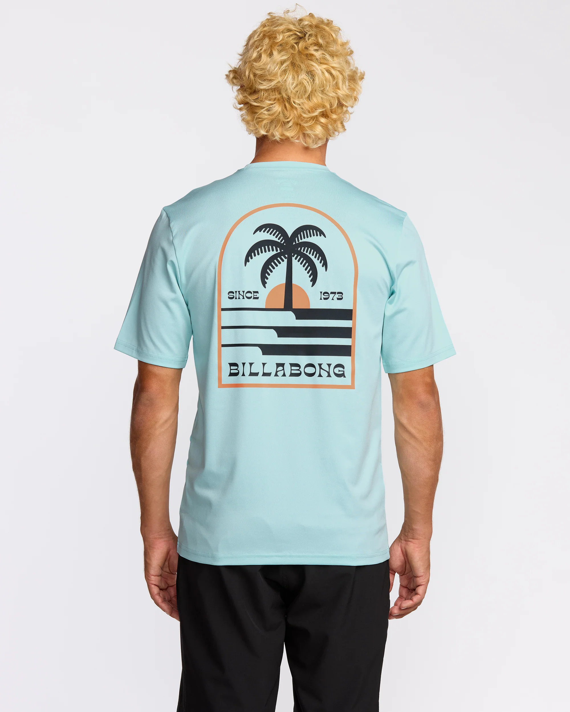10027-portal-loose-fit-short-sleeve-surf-short-sleeve-t-shirt-light-blue-heather-2.webp Portal Loose Fit Short Sleeve Surf Short Sleeve T-Shirt - Light Blue Heather