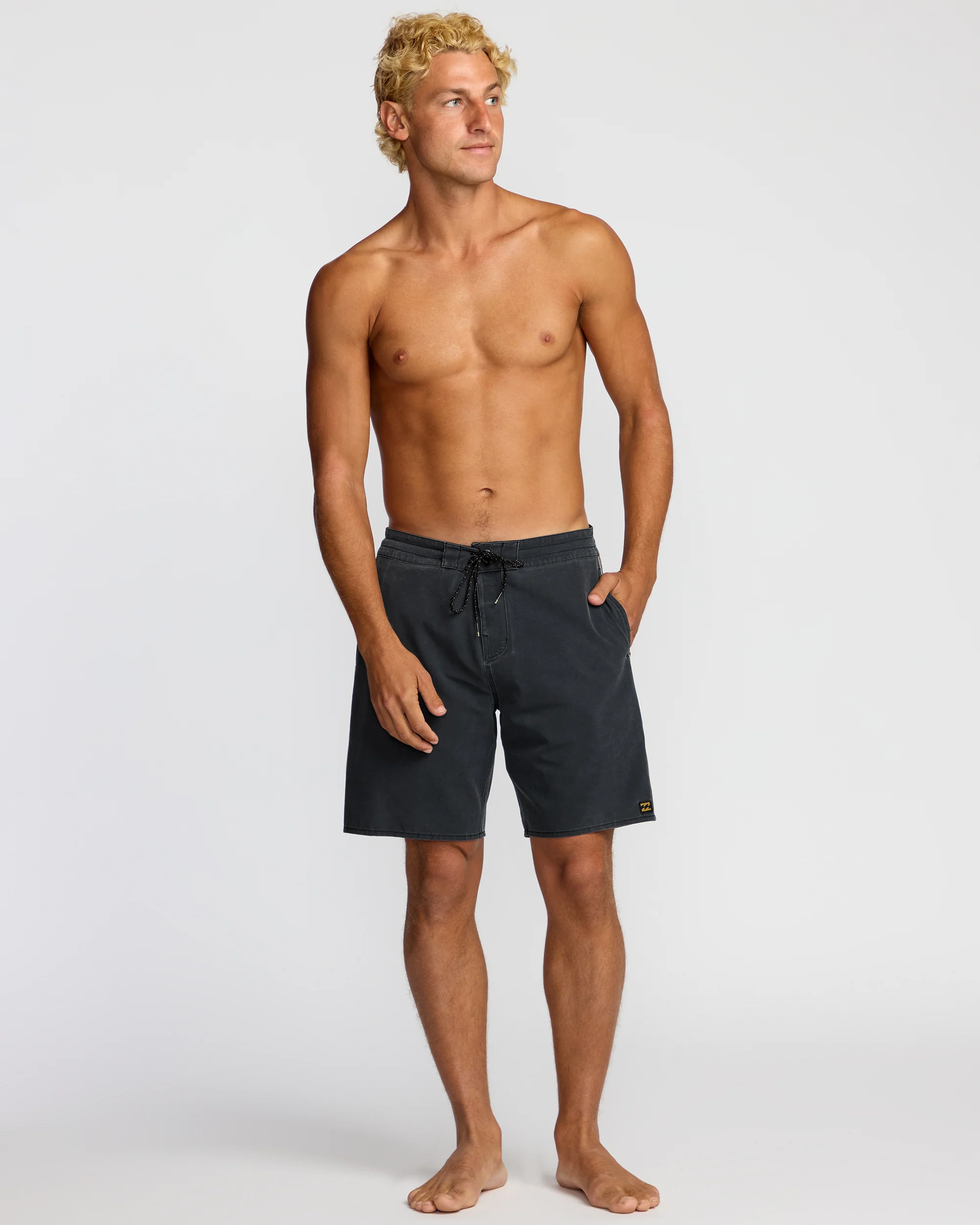 Wategos Lo Tide 19" Boardshorts - Phantom