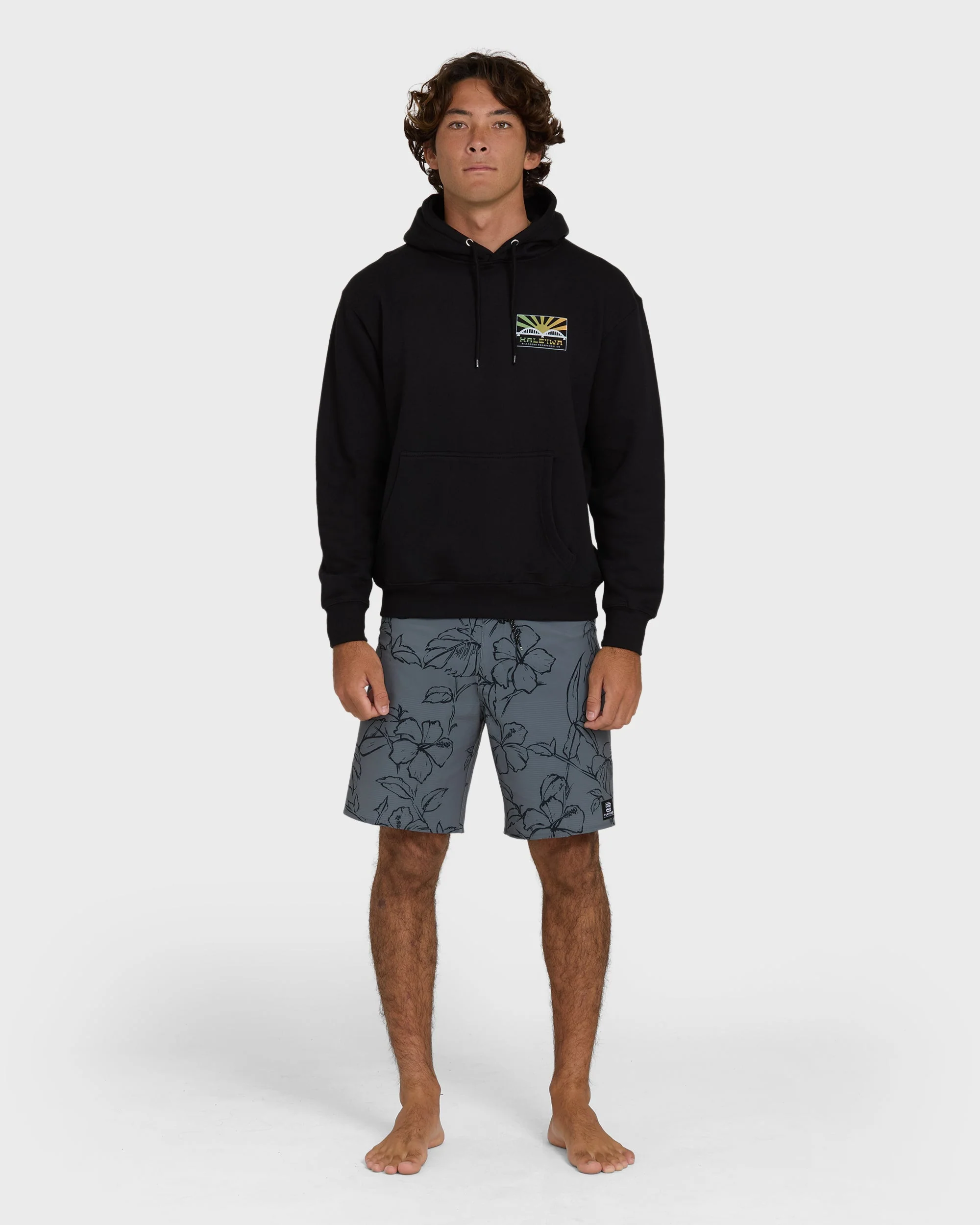 10508-haleiwa-rising-sun-pullover-hoodie-black-3.webp Haleiwa Rising Sun Pullover Hoodie - Black