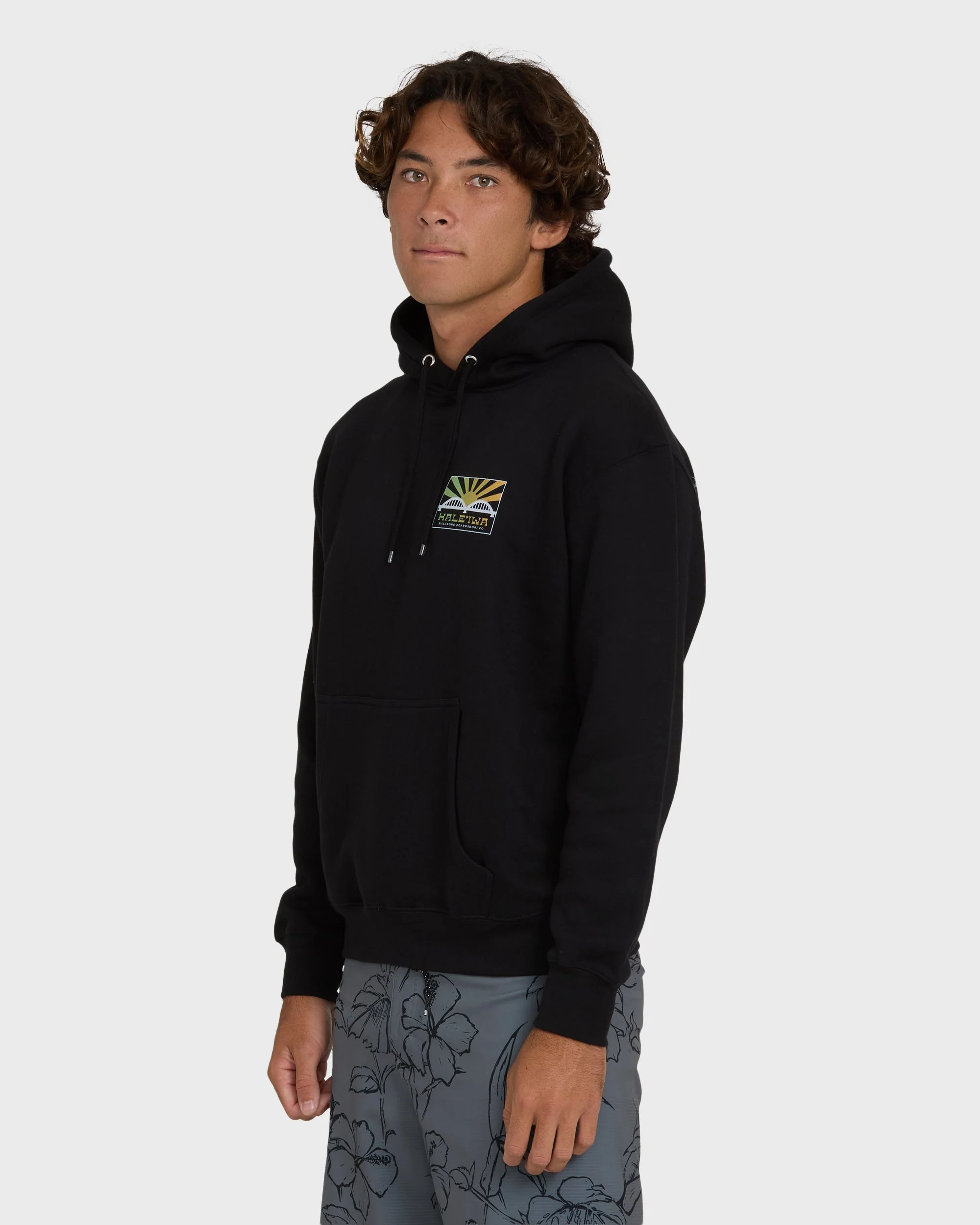 10508-haleiwa-rising-sun-pullover-hoodie-black-4.webp Haleiwa Rising Sun Pullover Hoodie - Black