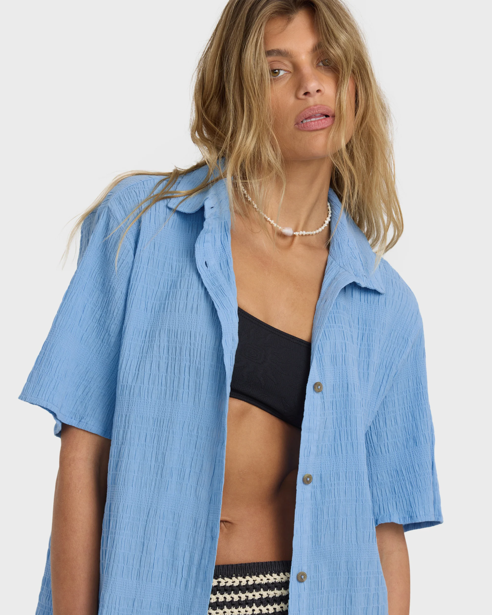 10889-laura-short-sleeve-shirt-blue-drift-3.webp Laura Short Sleeve Shirt - Blue Drift