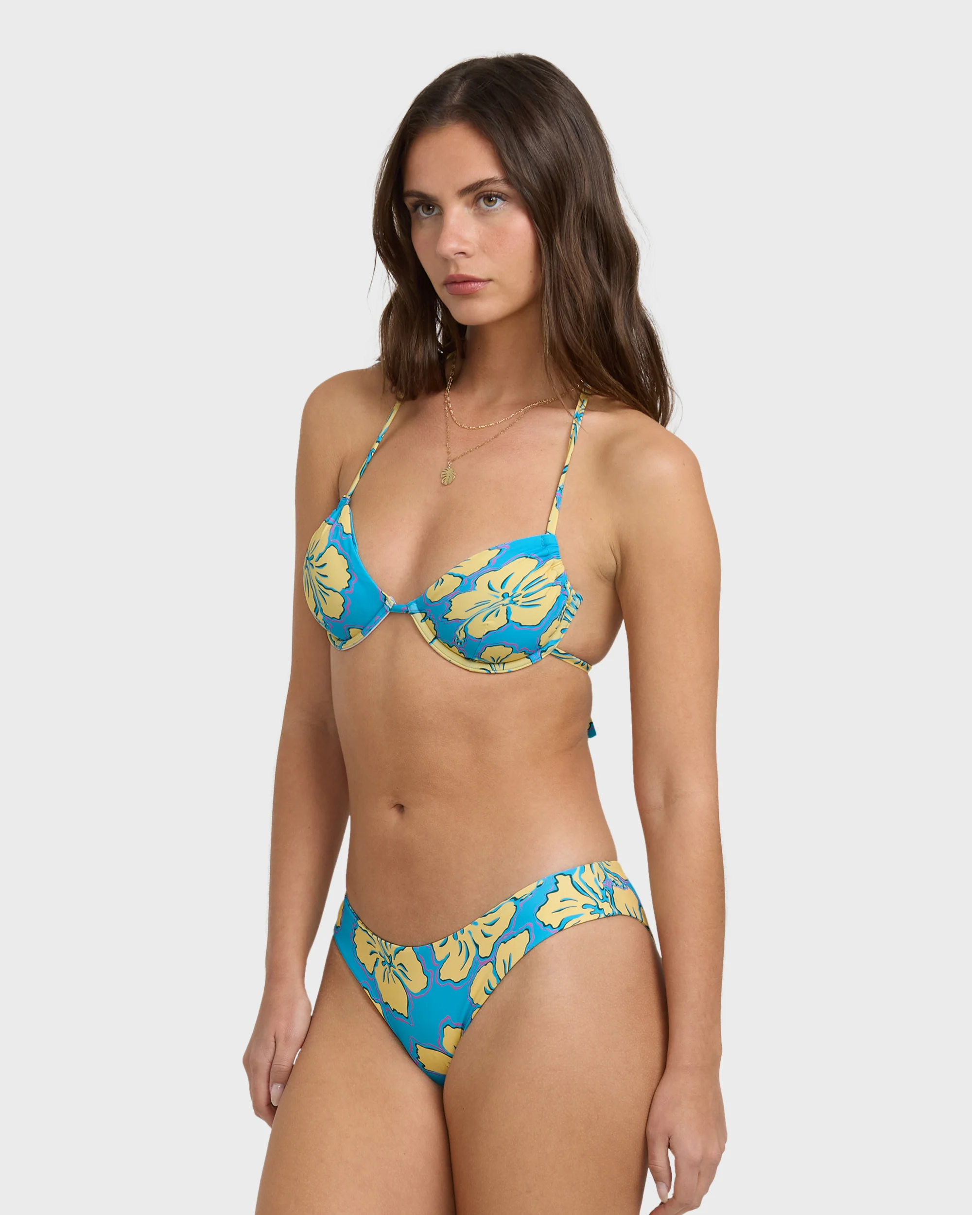 10951-tropic-shift-strappy-underwire-bikini-top-atlantis-4.webp Tropic Shift Strappy Underwire Bikini Top - Atlantis