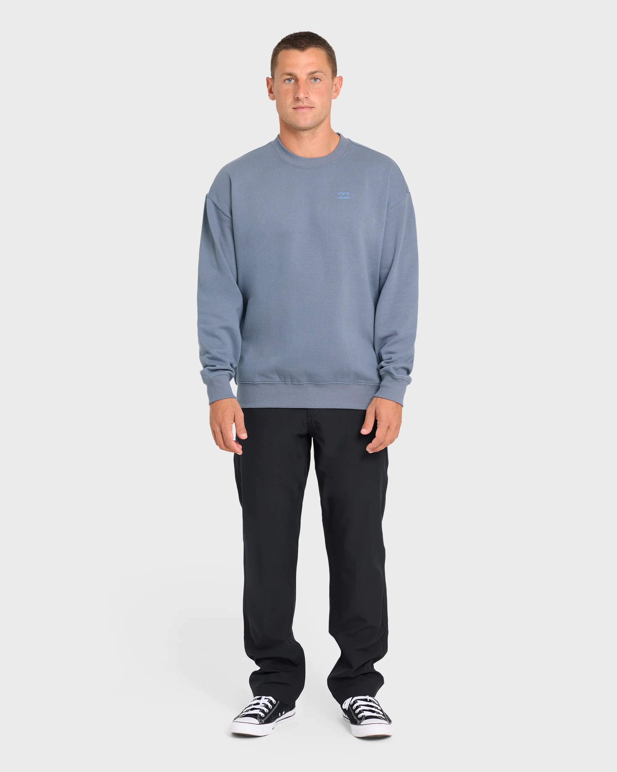 11109-rhodes-crewneck-sweatshirt-denim-chambray-4.webp Rhodes Crewneck Sweatshirt - Denim Chambray