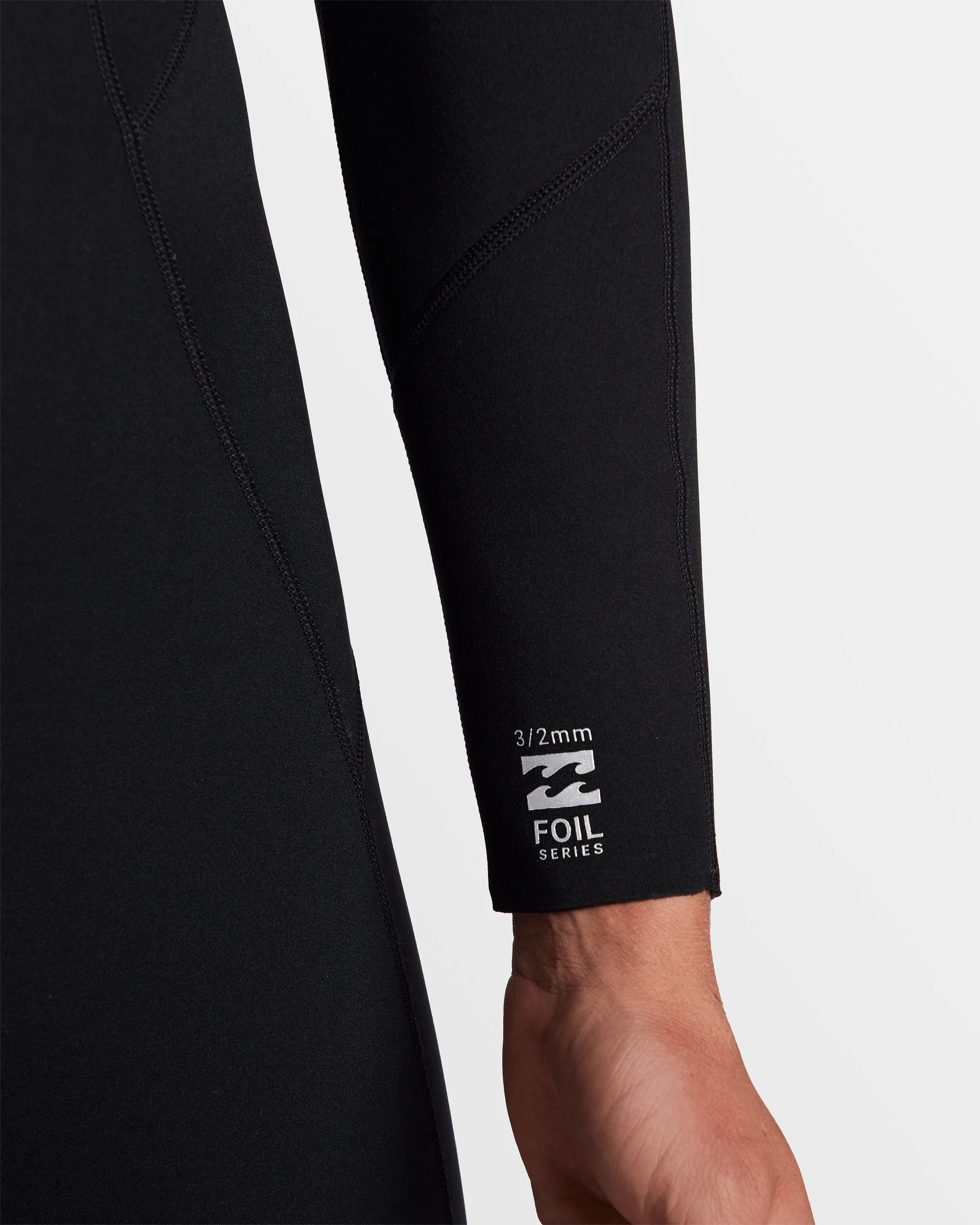 11304-4-3mm-foil-gbs-back-zip-wetsuit-black-4.webp 4/3mm Foil GBS Back Zip Wetsuit - Black