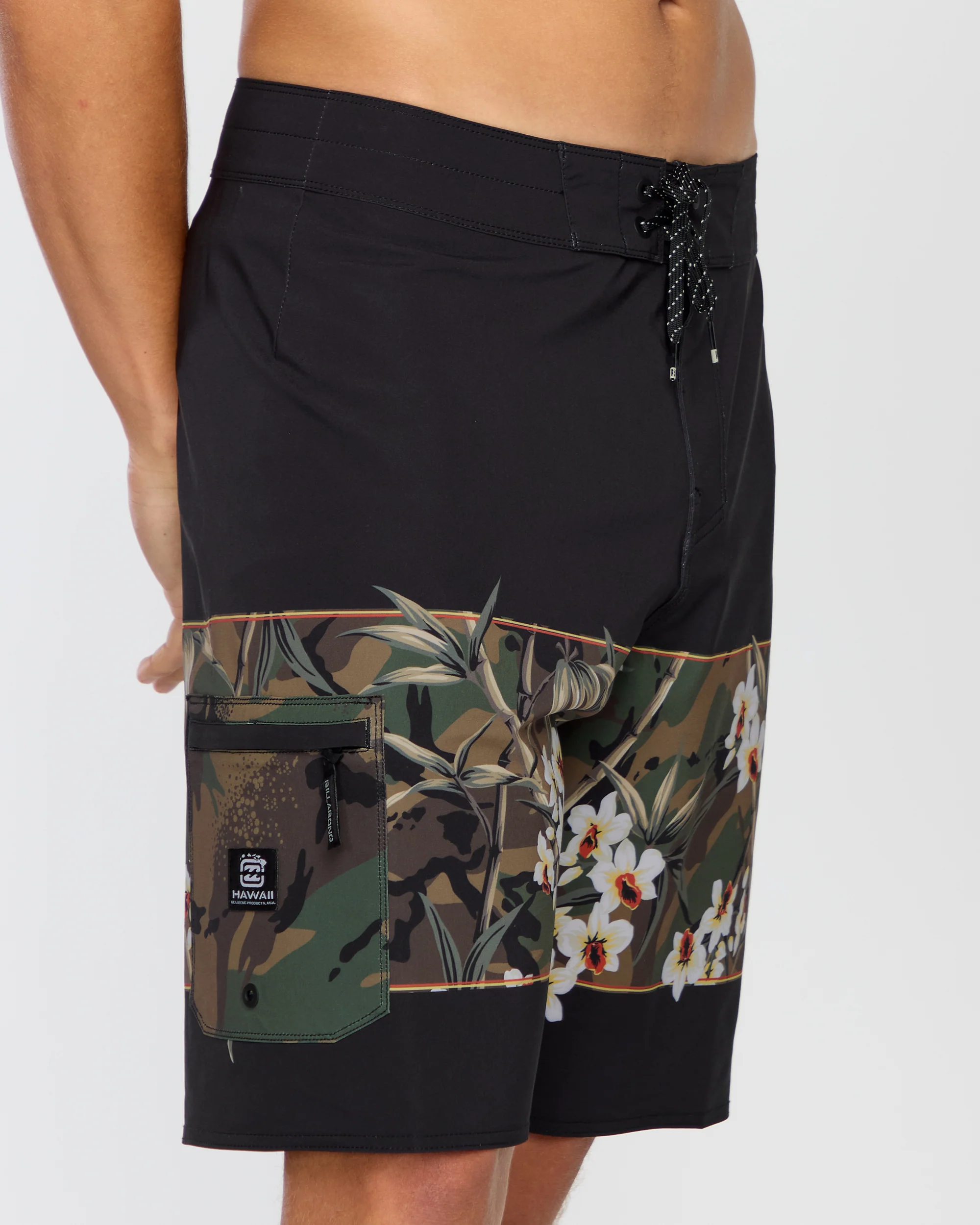 Lowers Pro Hi 17.5" Boardshorts - Black