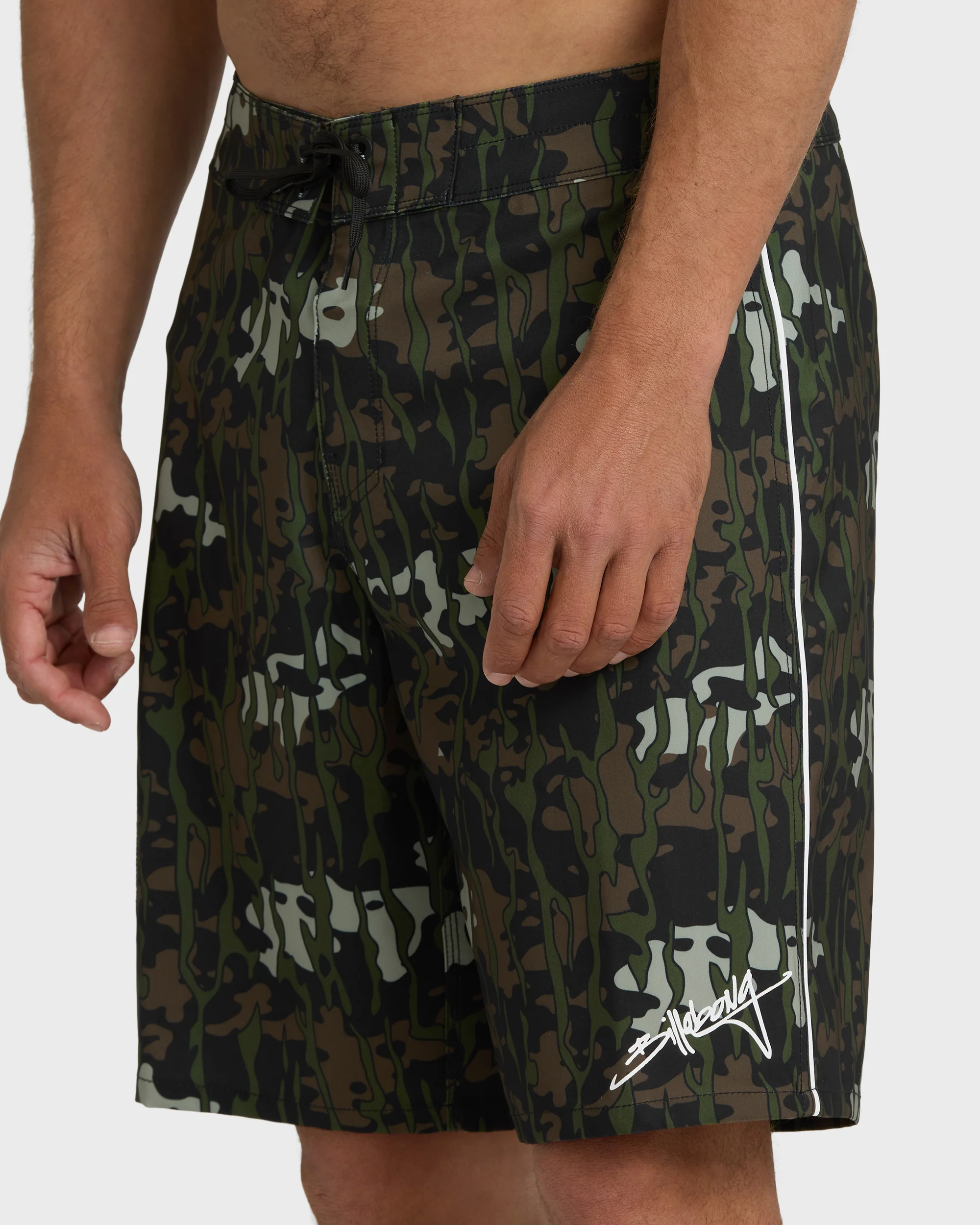 Piped Pro 19" Boardshorts - Camo - Camo