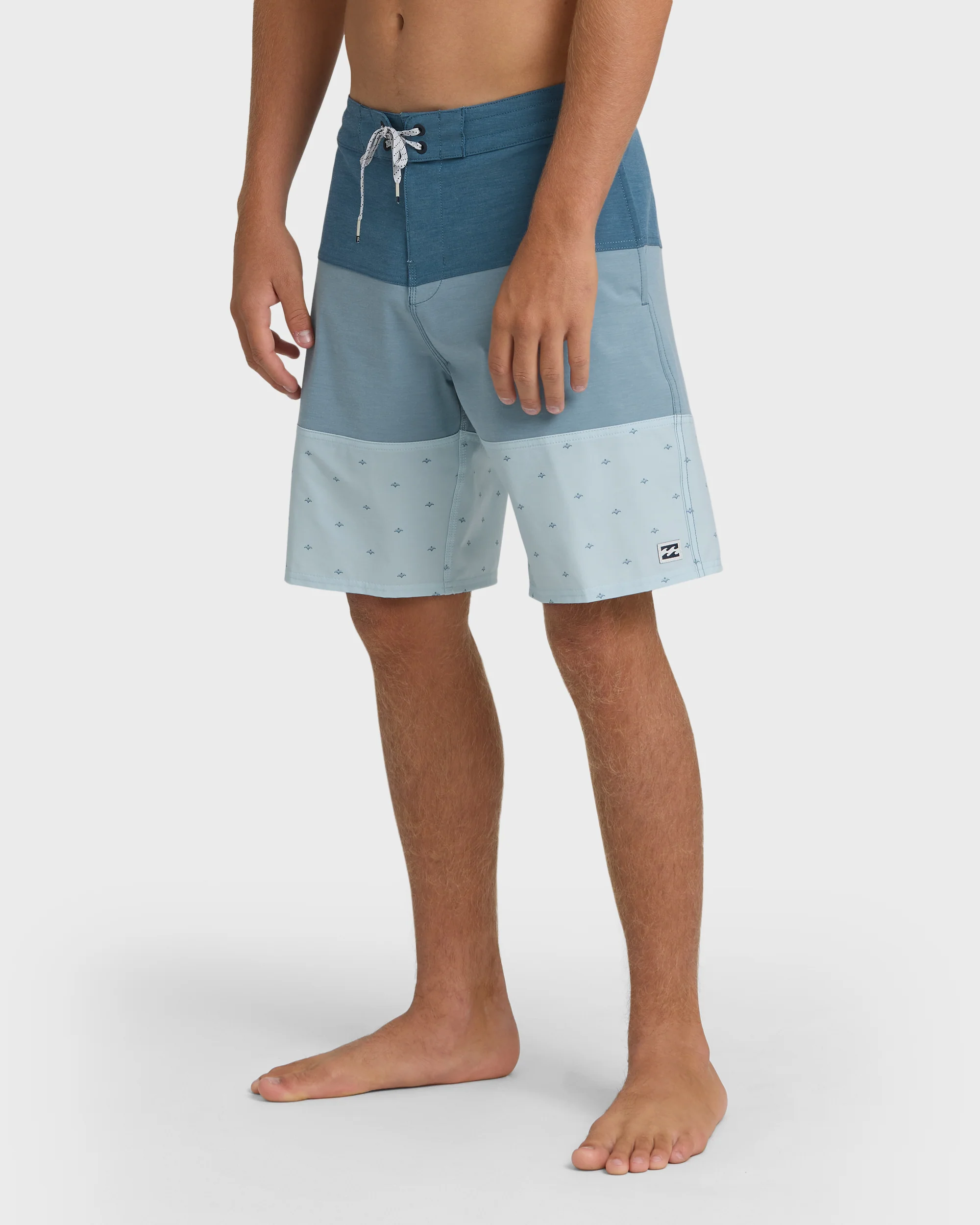 1852-tribong-lo-tide-19-boardshorts-blue-fog-multi-blue-fog-3.webp Tribong Lo Tide 19" Boardshorts - Blue Fog Multi - Blue Fog