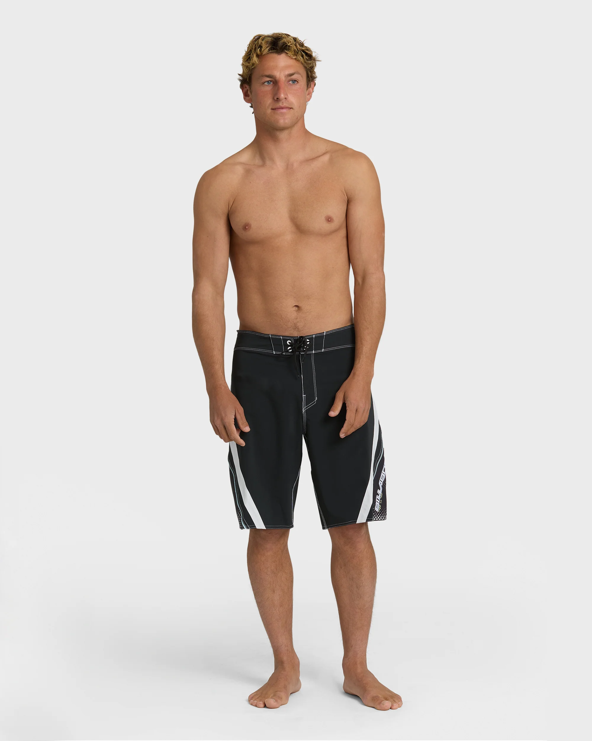 Fluid 2k Pro 21" Boardshorts - Black/White - Black