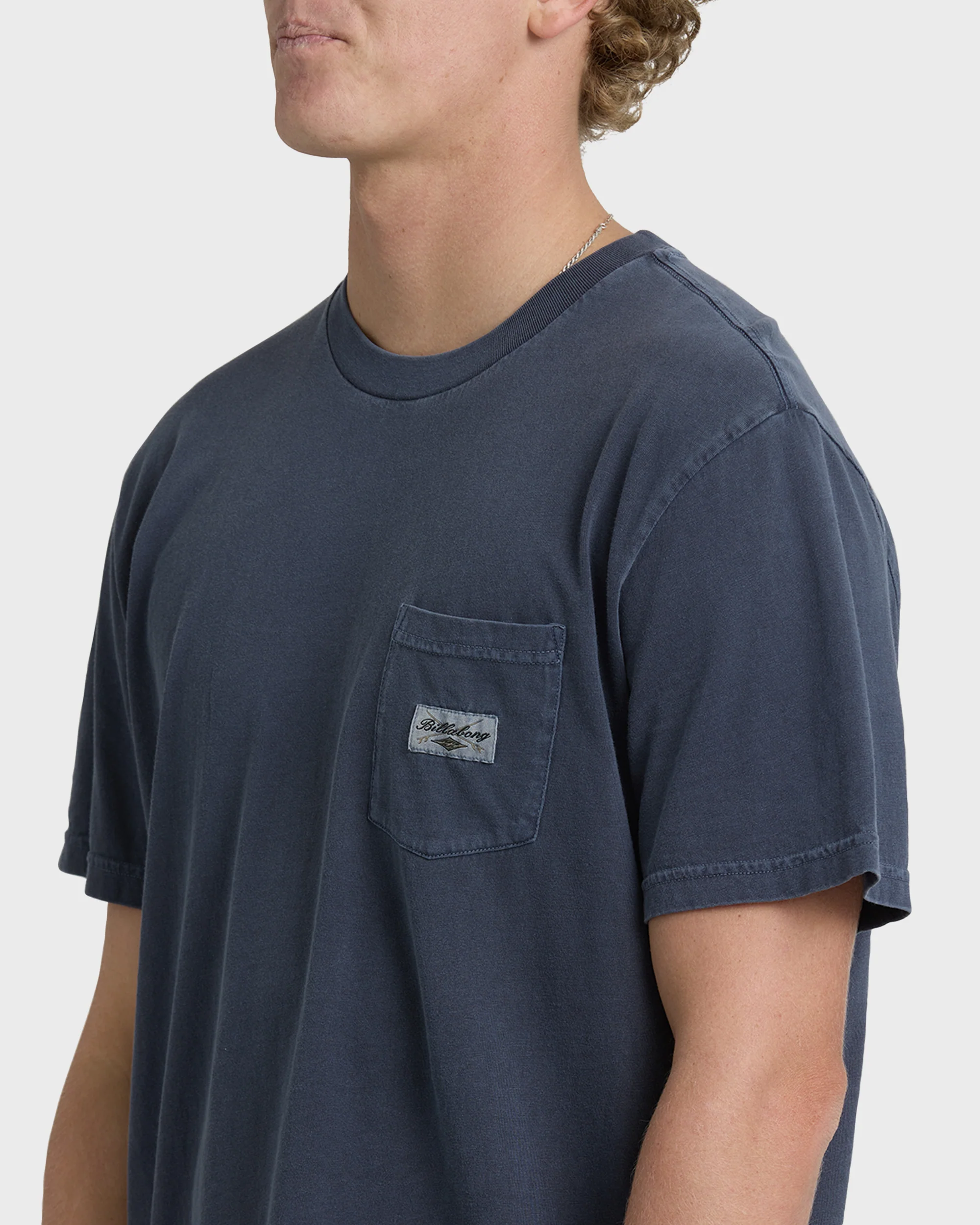 2571-essential-pocket-wave-washed-premium-short-sleeve-t-shirt-graystone-6.webp Essential Pocket Wave Washed Premium Short Sleeve T-Shirt - Graystone