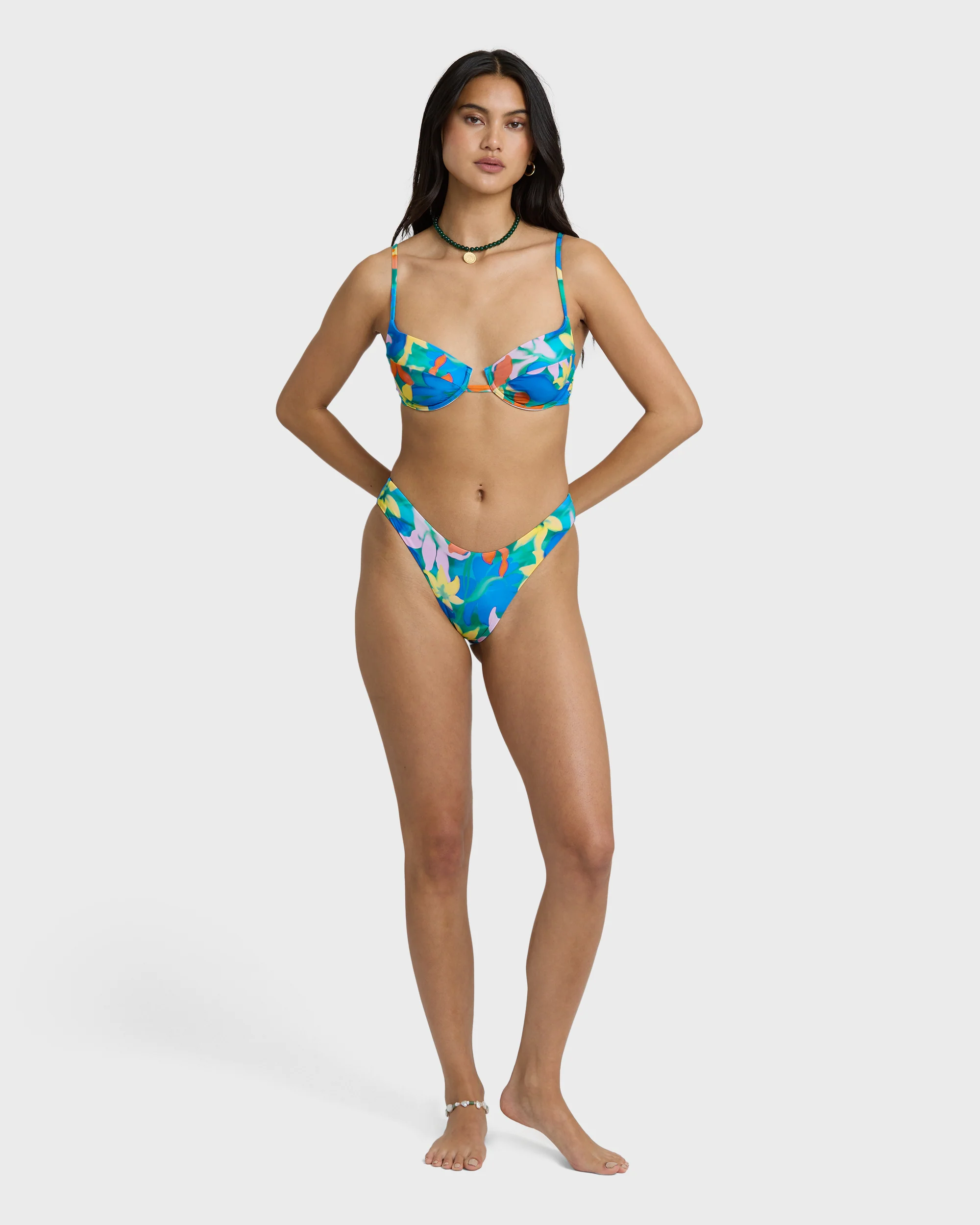 2662-agua-flores-leah-underwire-bikini-top-blue-multi-4.webp Agua Flores Leah Underwire Bikini Top - Blue Multi
