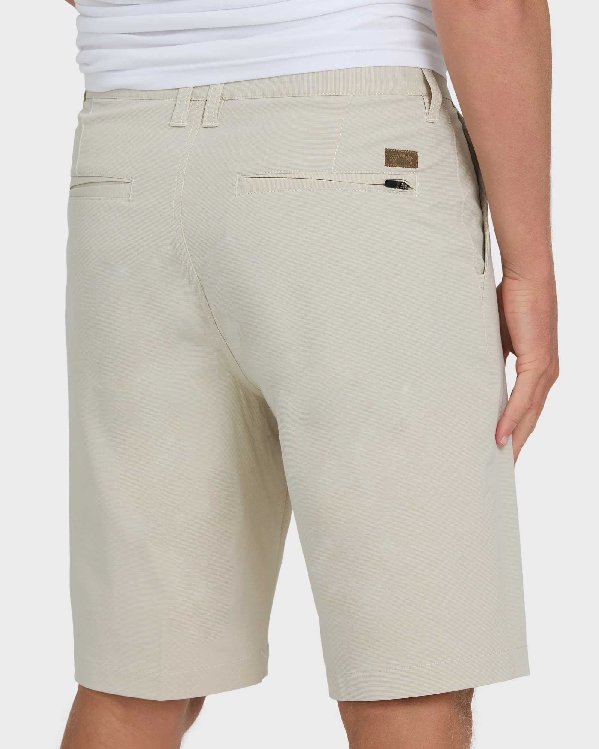 295-crossfire-submersible-21-hybrid-shorts-oatmeal-5.webp Crossfire Submersible 21" Hybrid Shorts - Oatmeal