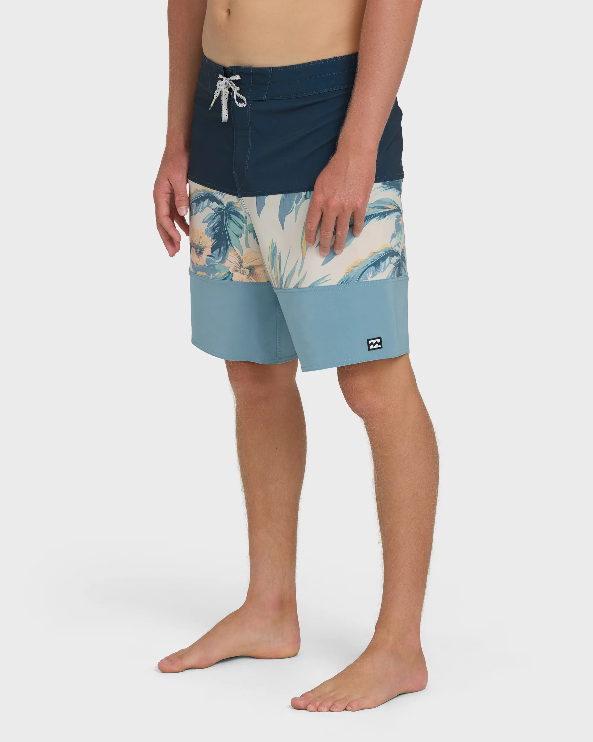 3333-tribong-pro-19-boardshorts-dark-denim-3.webp Tribong Pro 19" Boardshorts - Dark Denim