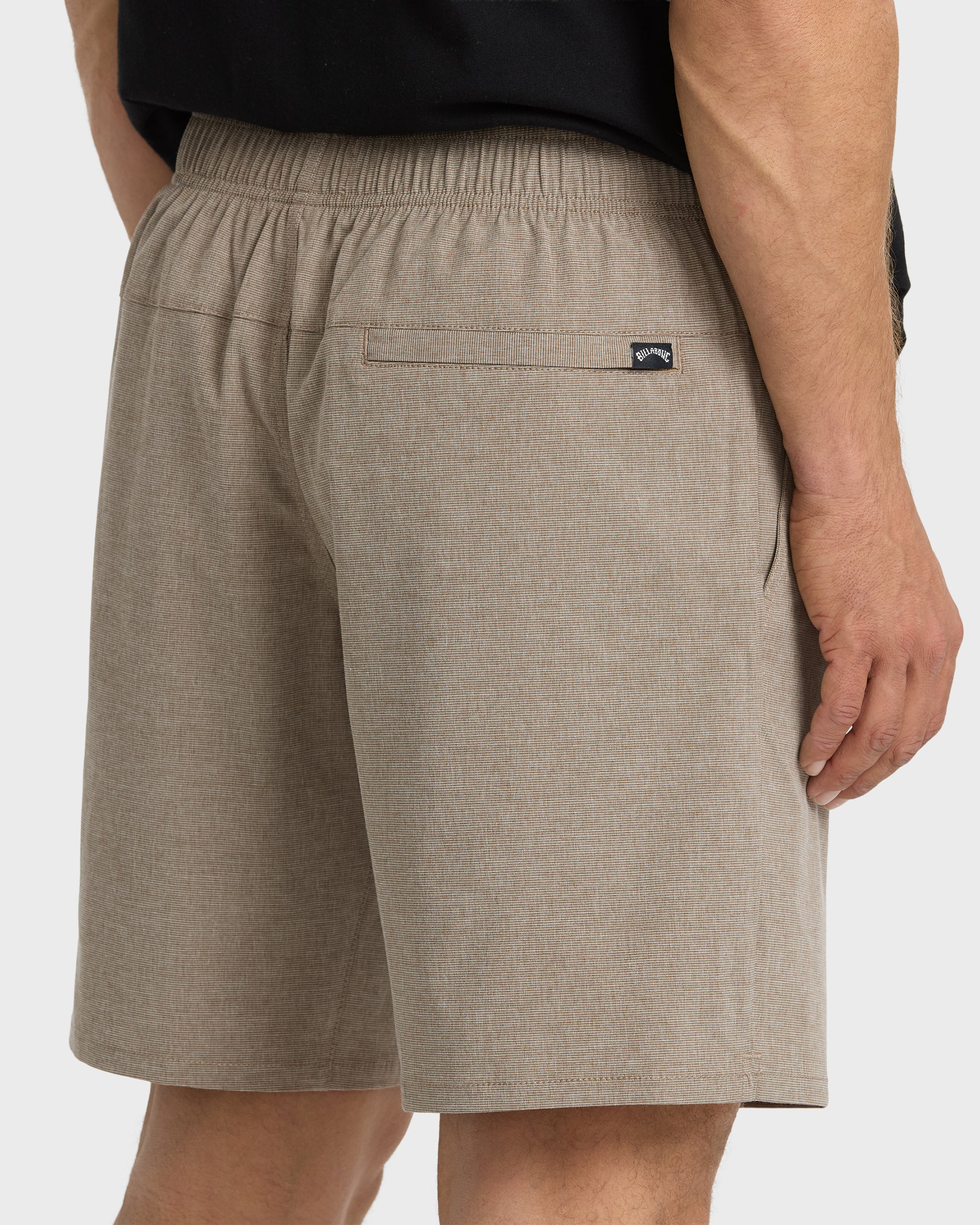 Crossfire Submersible 18" Hybrid Shorts - Khaki