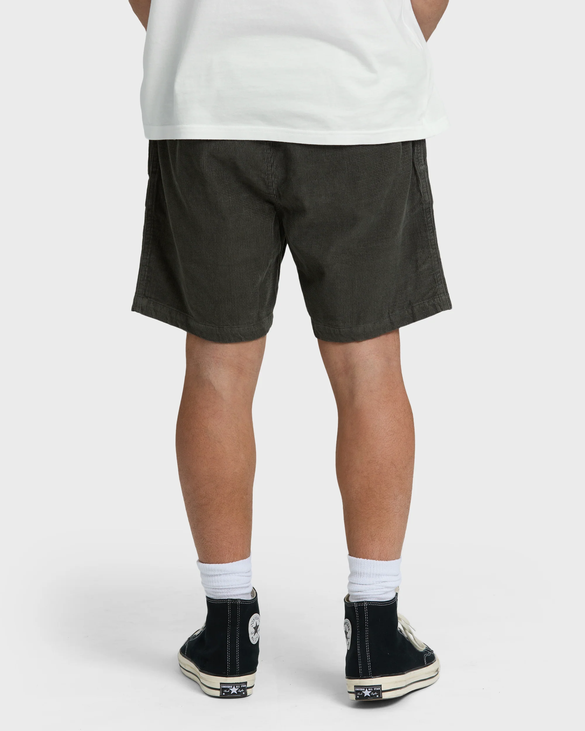 Larry Layback 17" Corduroy Shorts - Dark Gray