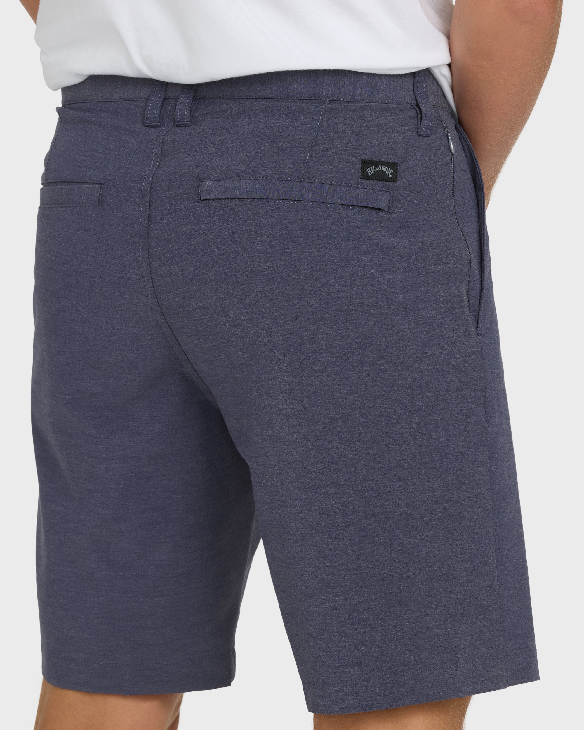 3637-primary-submersible-19-hybrid-shorts-dark-gray-5.jpg Primary Submersible 19" Hybrid Shorts - Dark Gray