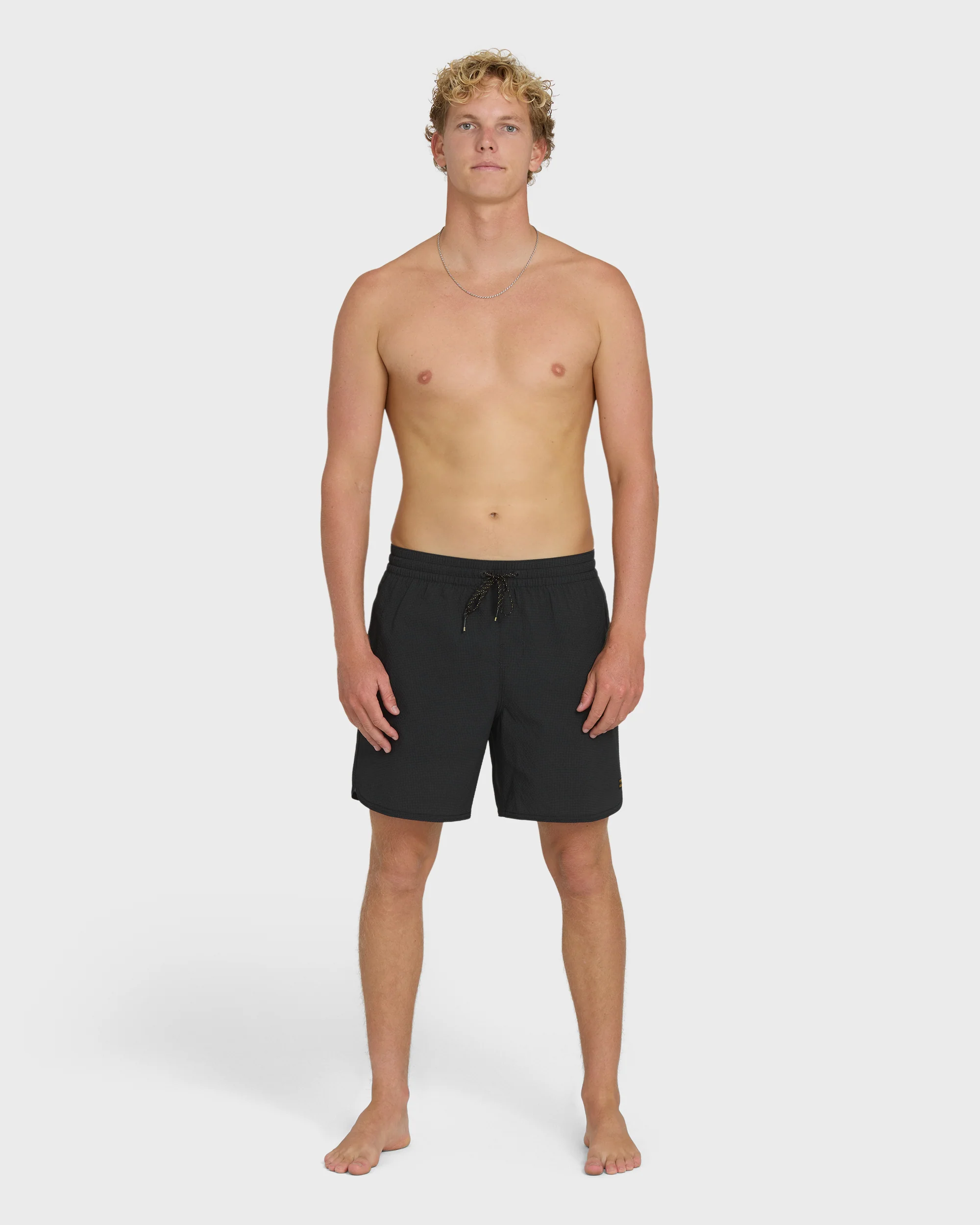 Reform Layback 17" Trunks - Black