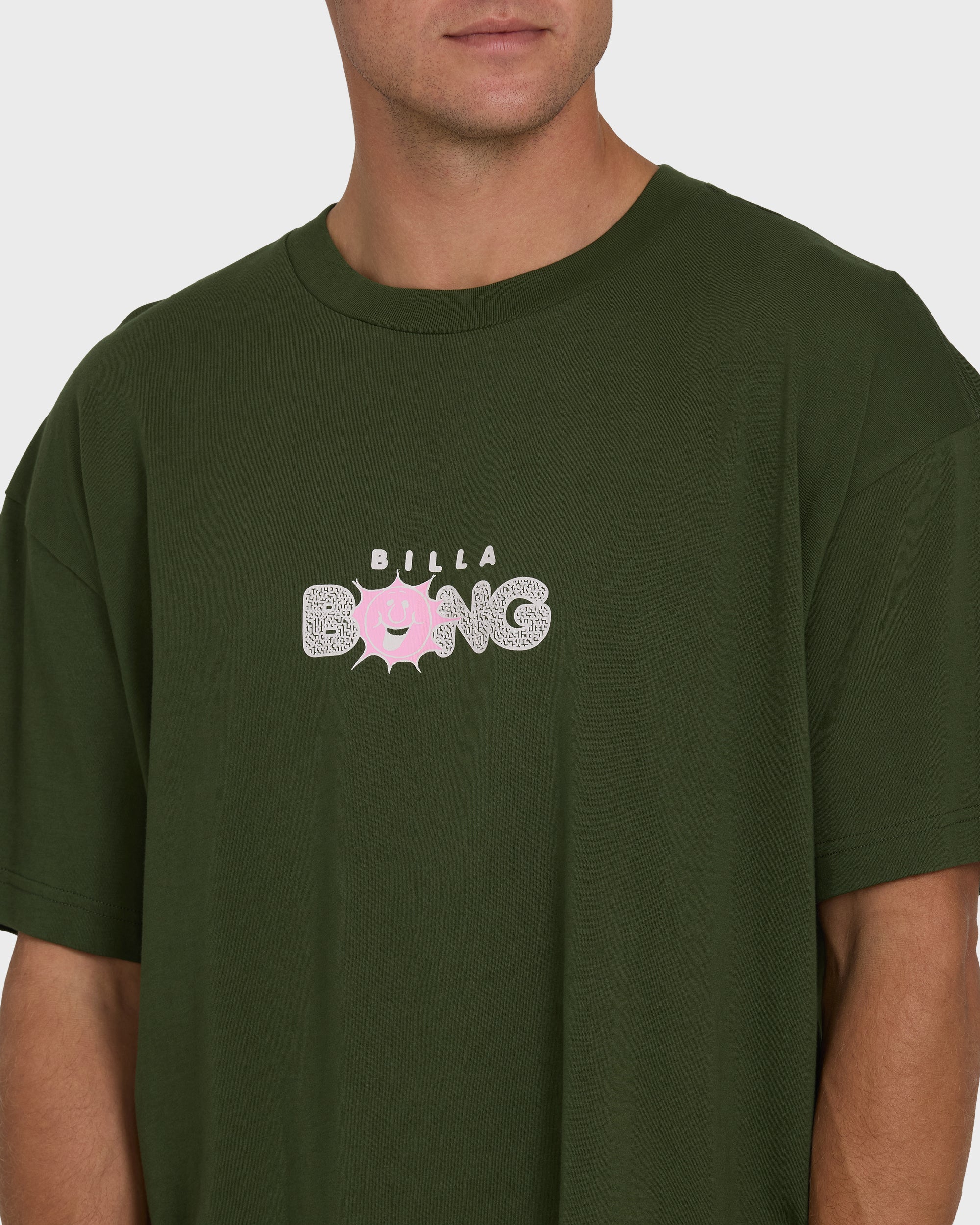 4076-shine-og-short-sleeve-cotton-t-shirt-rifle-green-5.jpg Shine OG Short Sleeve Cotton T-Shirt - Rifle Green