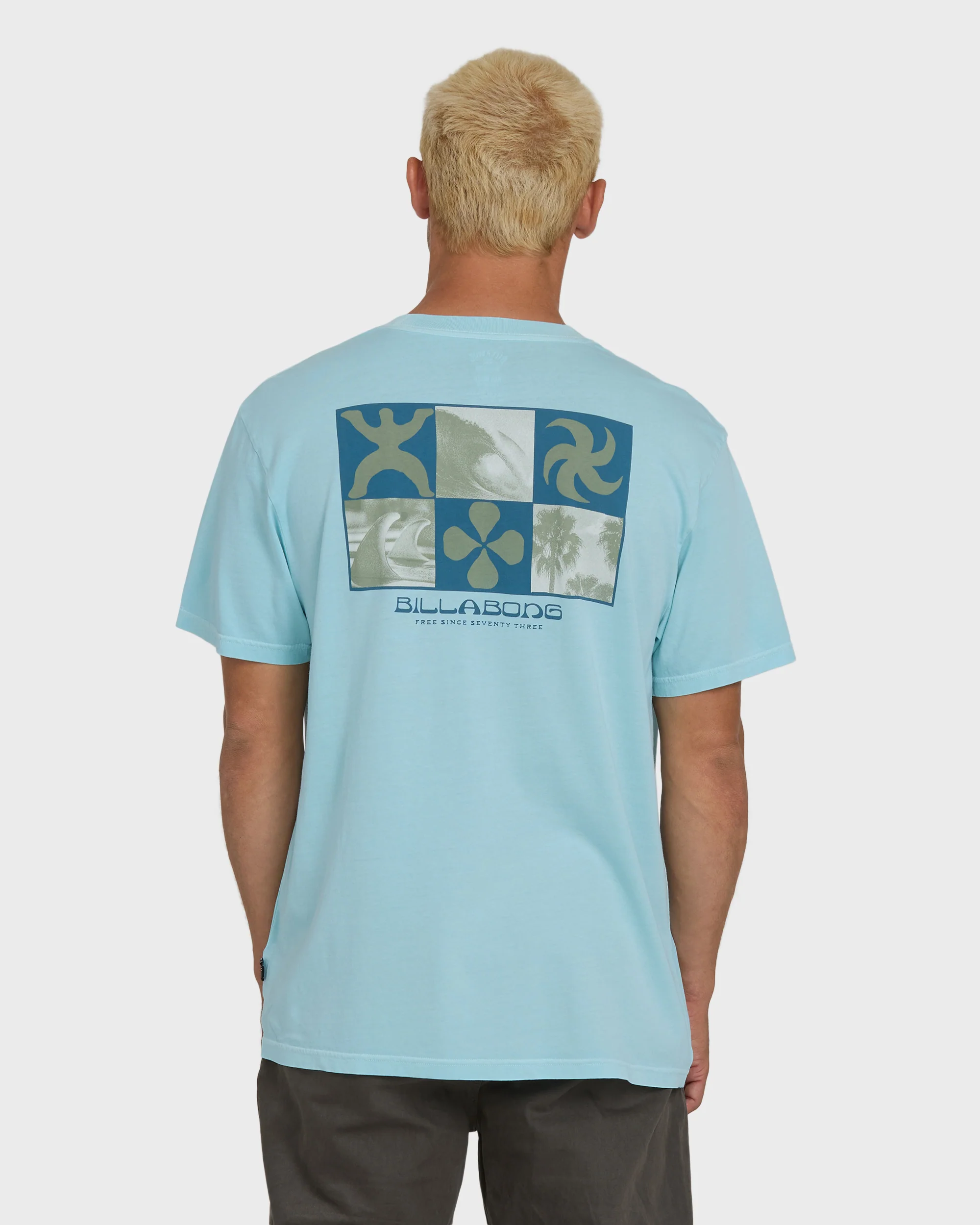 4122-glyph-wave-washed-premium-short-sleeve-cotton-t-shirt-coastal-blue-2.webp Glyph Wave Washed Premium Short Sleeve Cotton T-Shirt - Coastal Blue