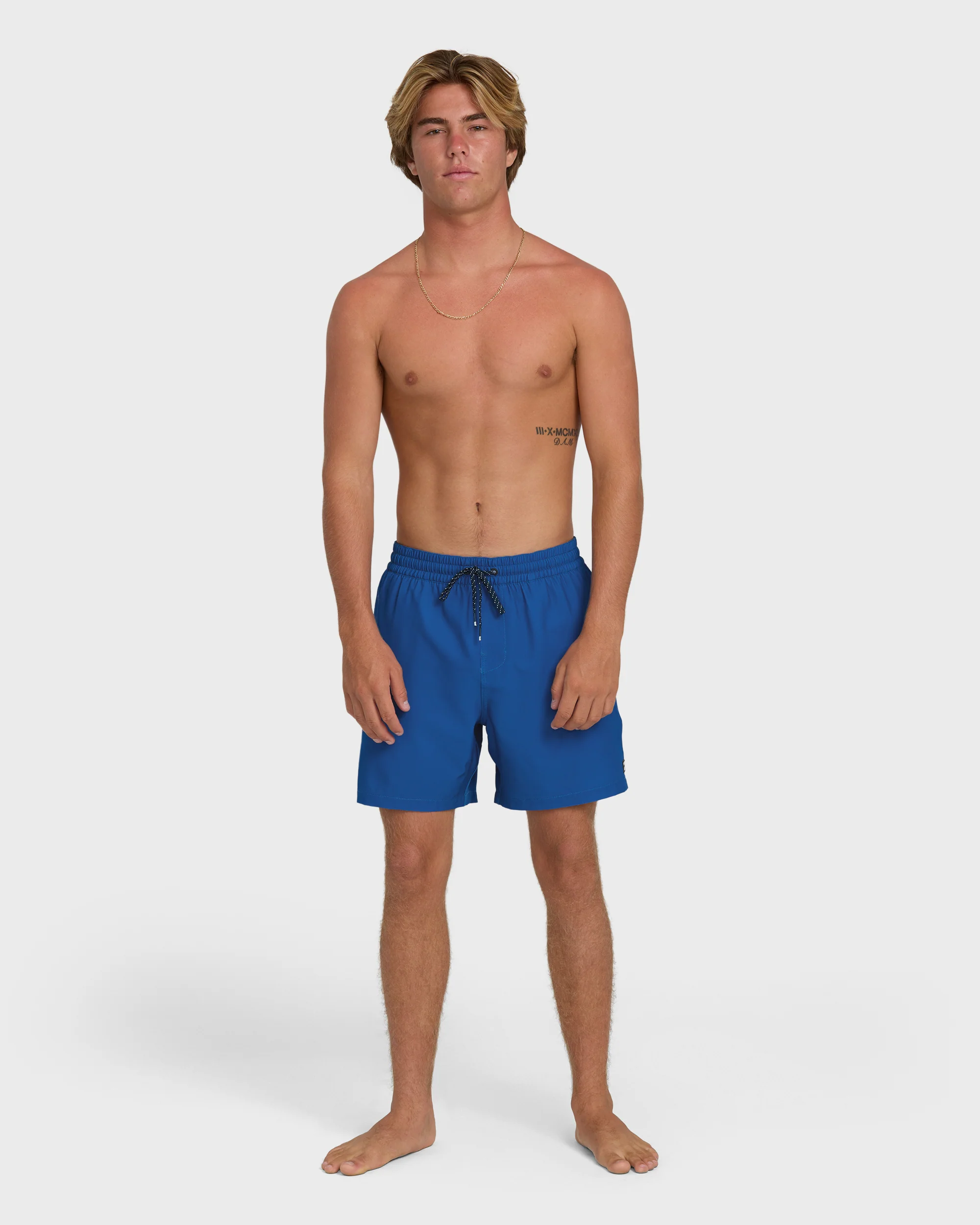 Lineup Solid Layback 16" Trunks - Deep Ocean