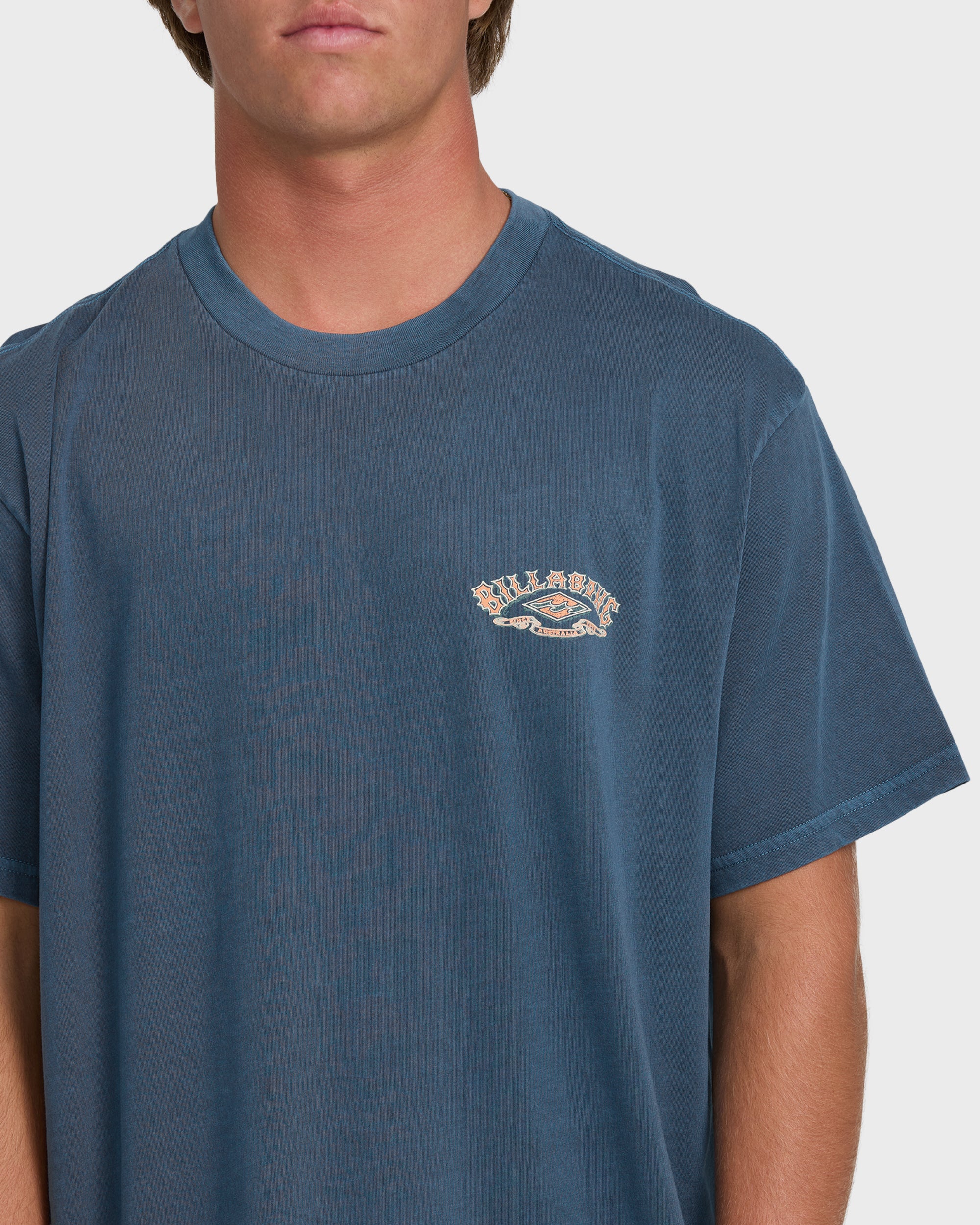 4257-heritage-arch-wave-washed-premium-short-sleeve-knit-t-shirt-dark-denim-5.jpg Heritage Arch Wave Washed Premium Short Sleeve Knit T-Shirt - Dark Denim