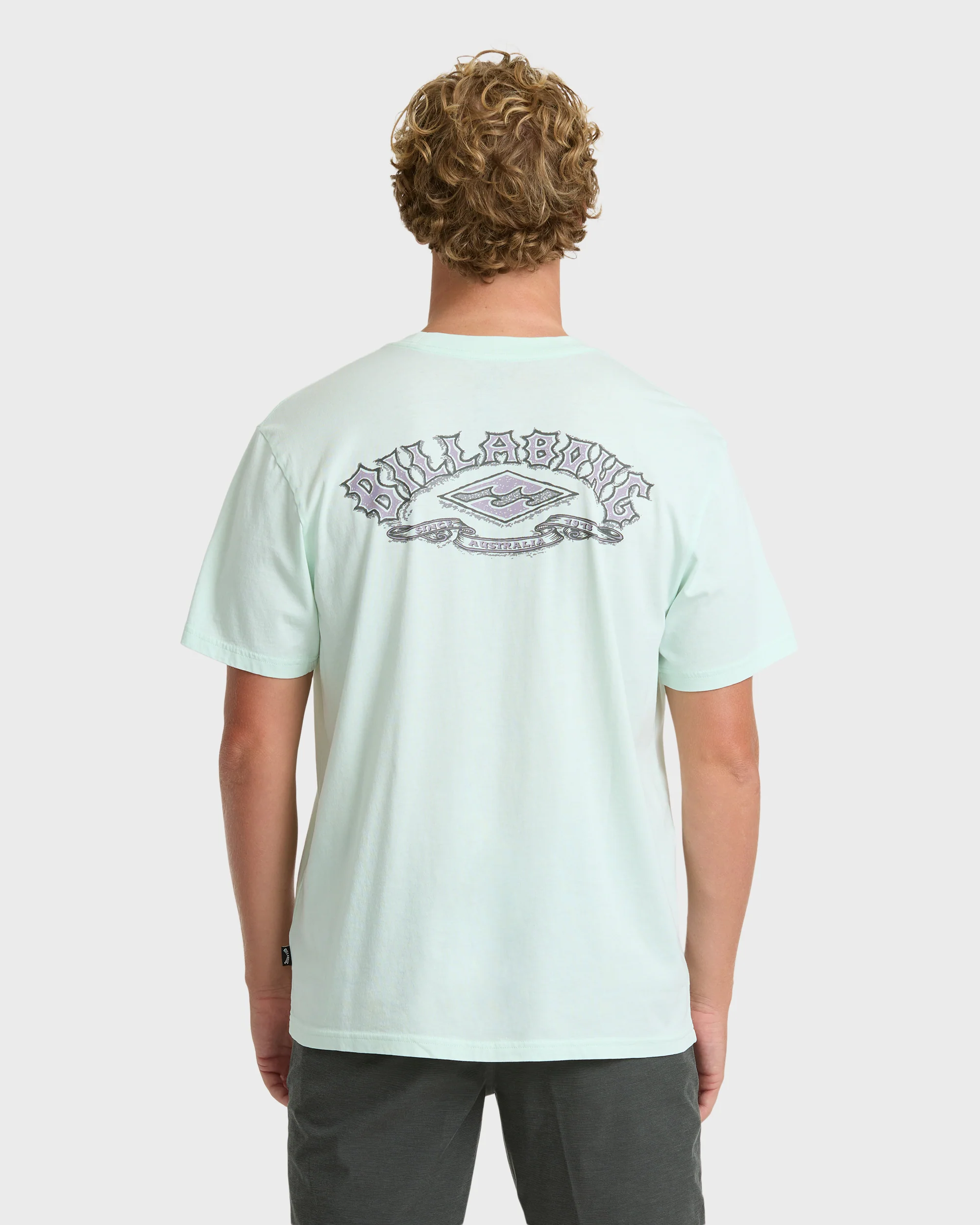 4289-heritage-arch-wave-washed-premium-short-sleeve-knit-t-shirt-sea-glass-2.webp Heritage Arch Wave Washed Premium Short Sleeve Knit T-Shirt - Sea Glass