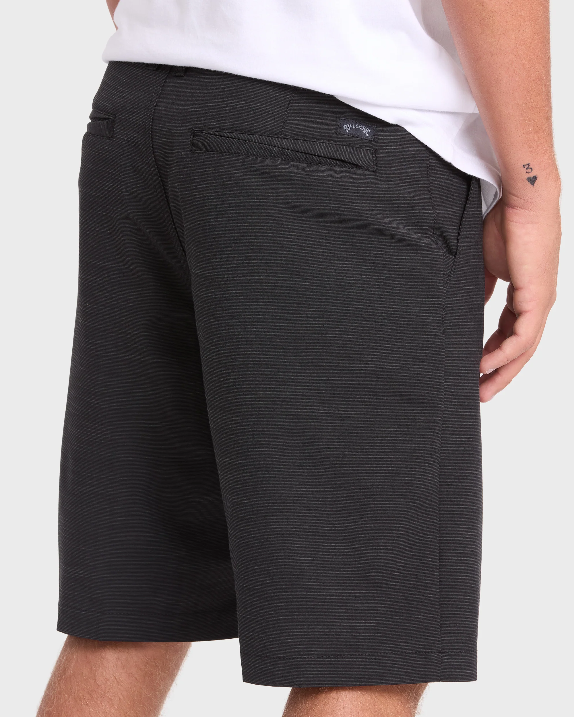 Crossfire Submersible 21" Hybrid Shorts - Black