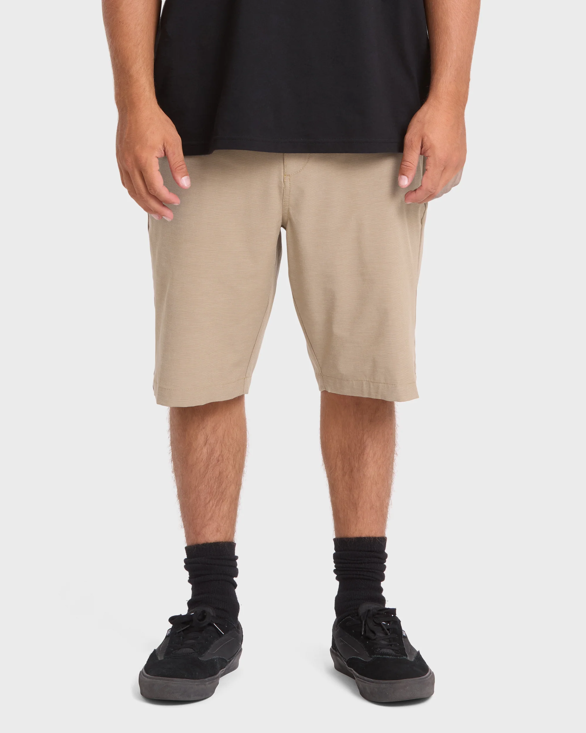 Crossfire Submersible 21" Hybrid Shorts - Khaki