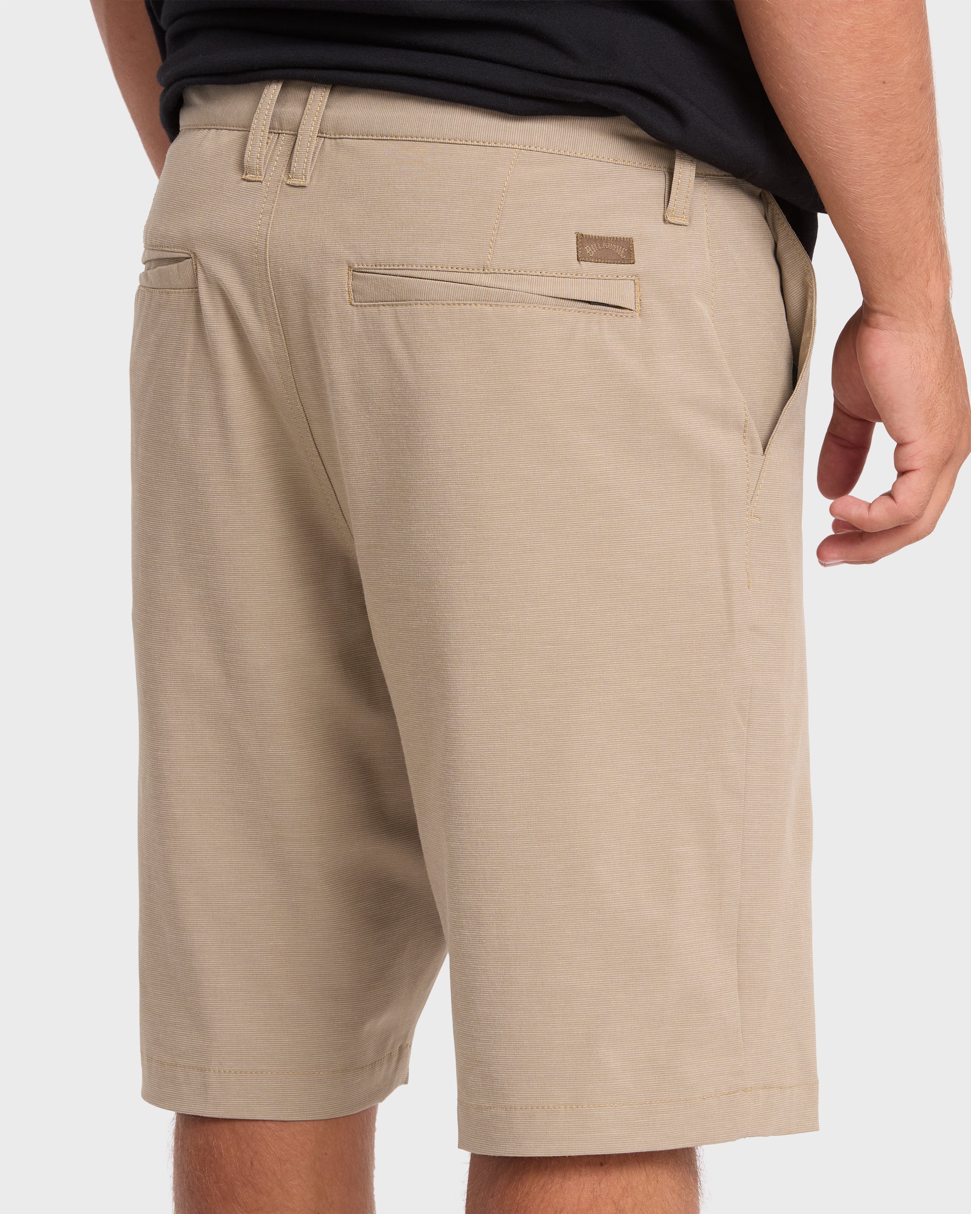Crossfire Submersible 21" Hybrid Shorts - Khaki