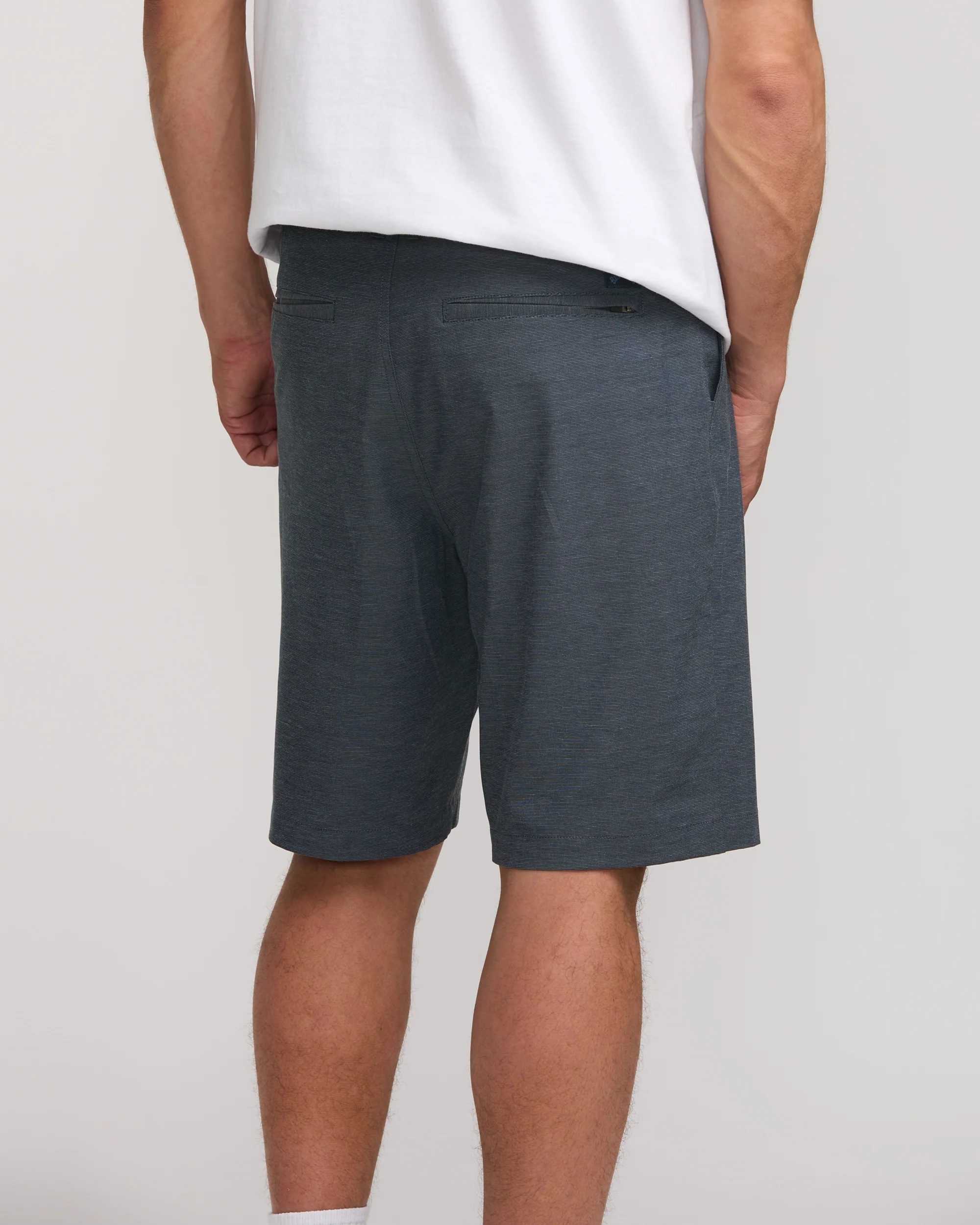 Crossfire Submersible 21" Hybrid Shorts - True Navy