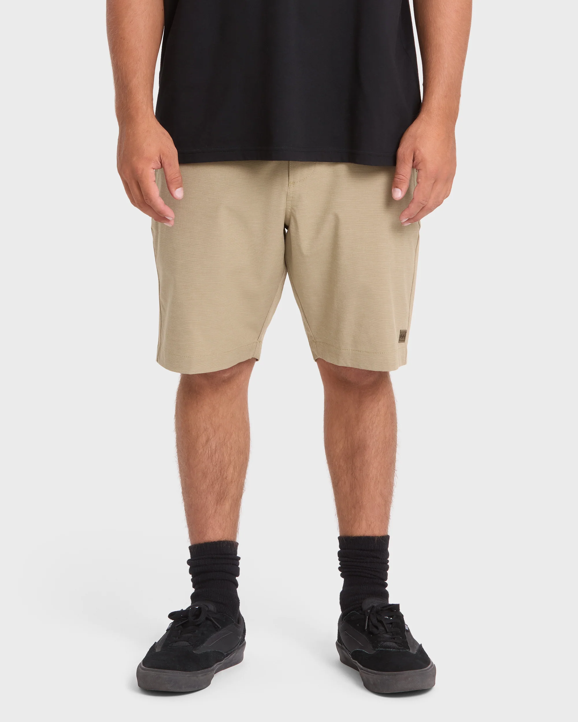 Crossfire Submersible 19" Hybrid Shorts - Khaki