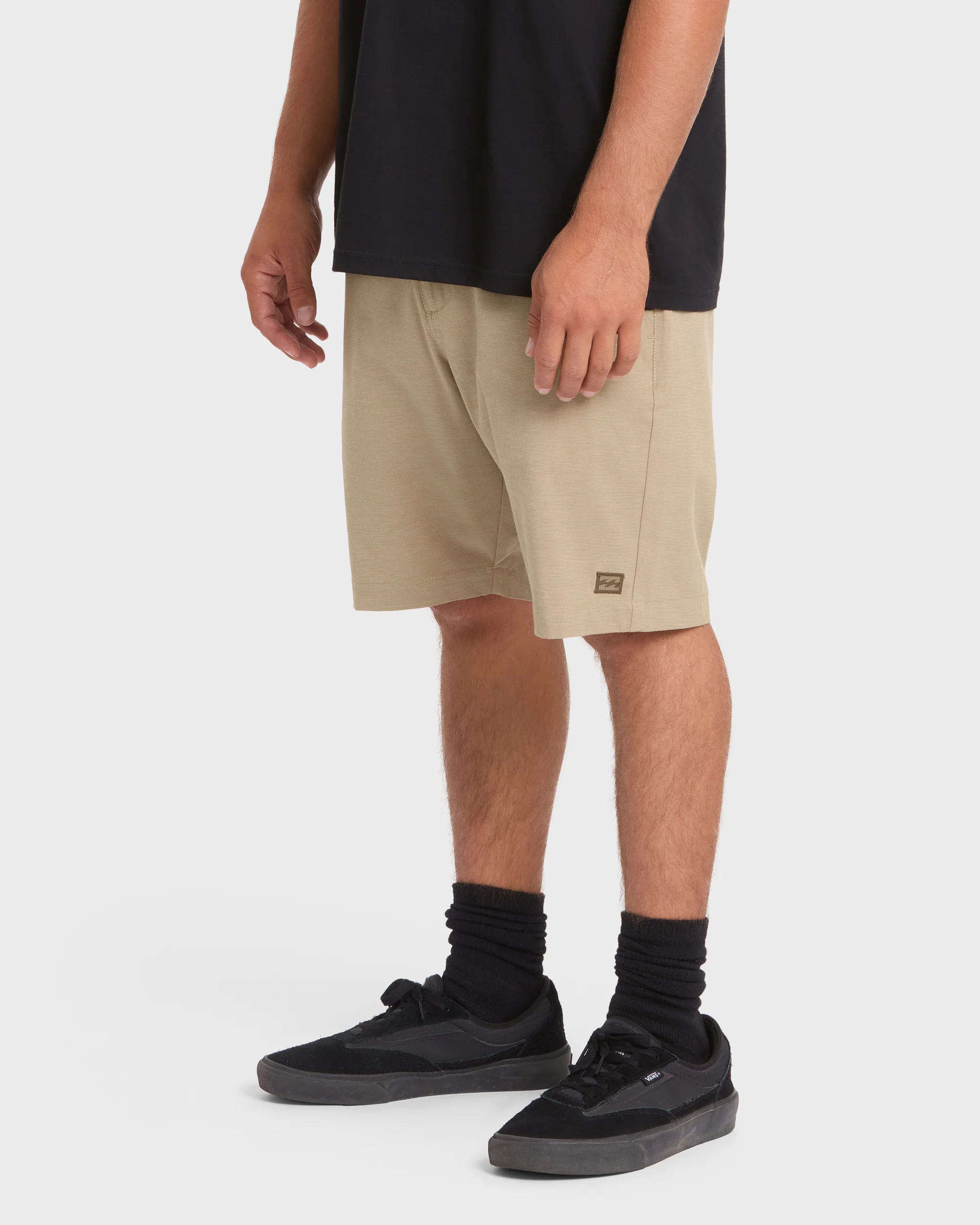 Crossfire Submersible 19" Hybrid Shorts - Khaki