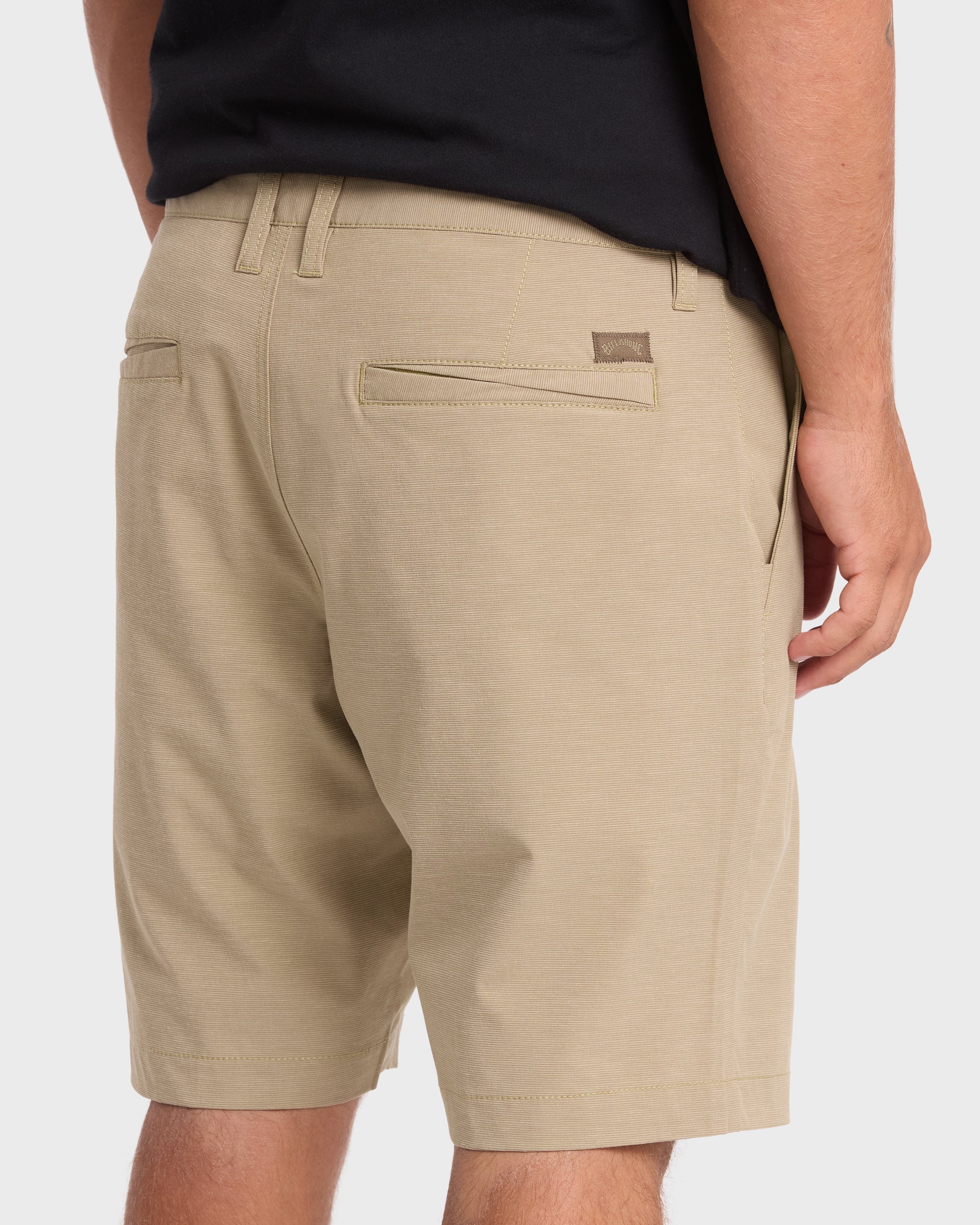 Crossfire Submersible 19" Hybrid Shorts - Khaki