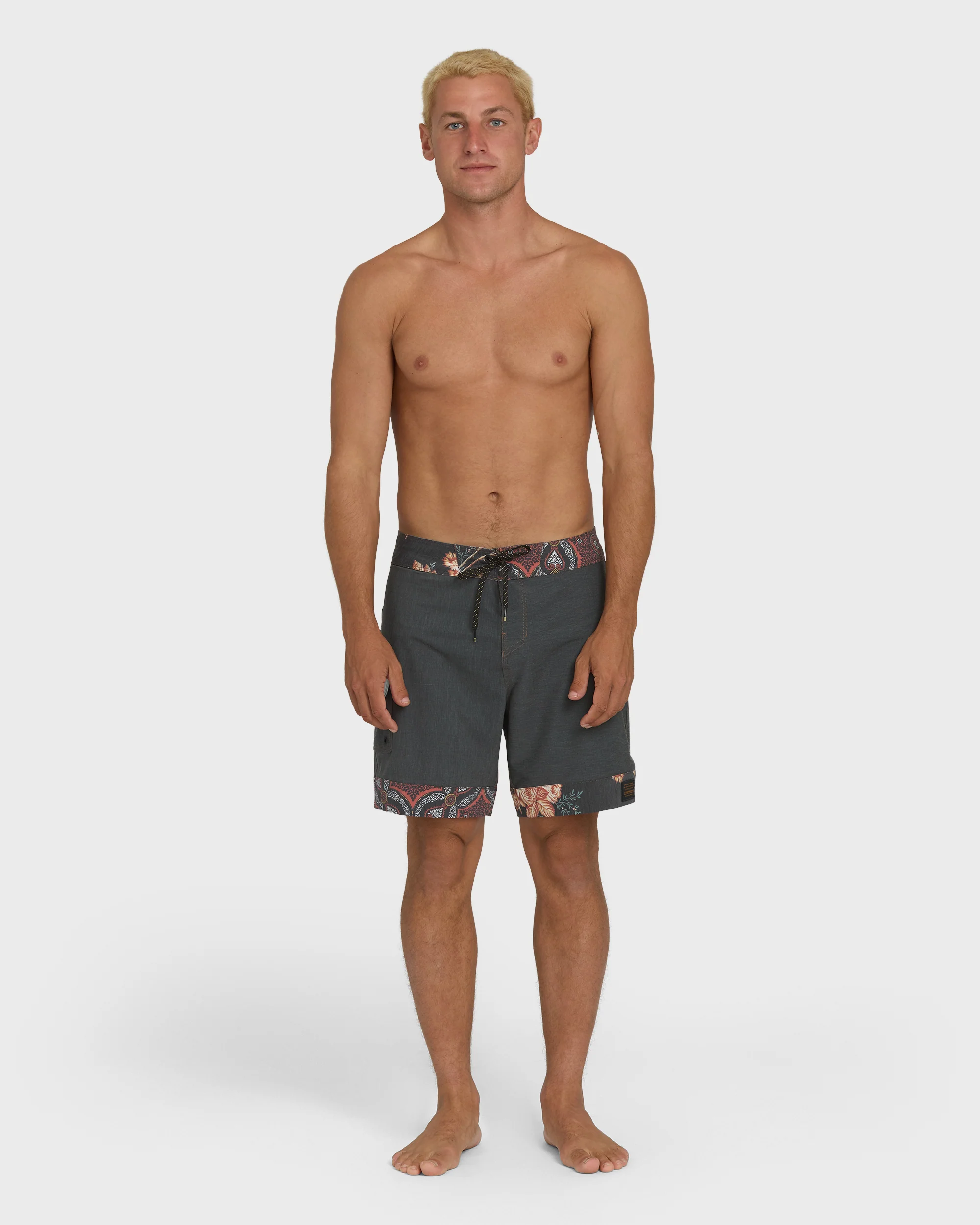 Glide Garage Pro 18" Boardshorts - Black