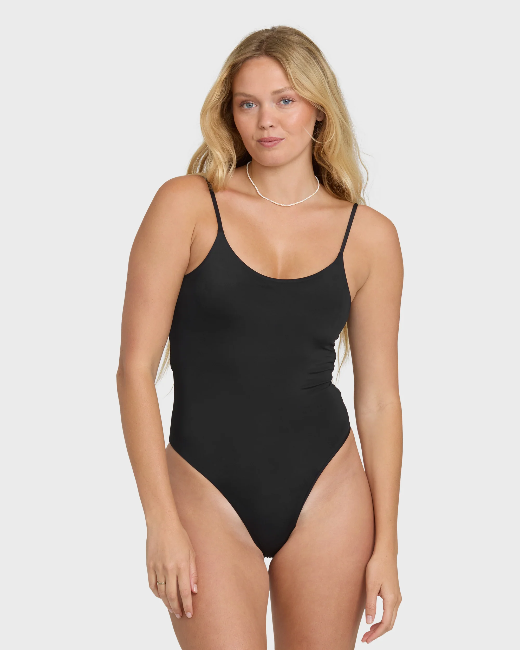 4864-sol-searcher-sloane-one-piece-swimsuit-black-pebble-1.webp Sol Searcher Sloane One Piece Swimsuit - Black Pebble