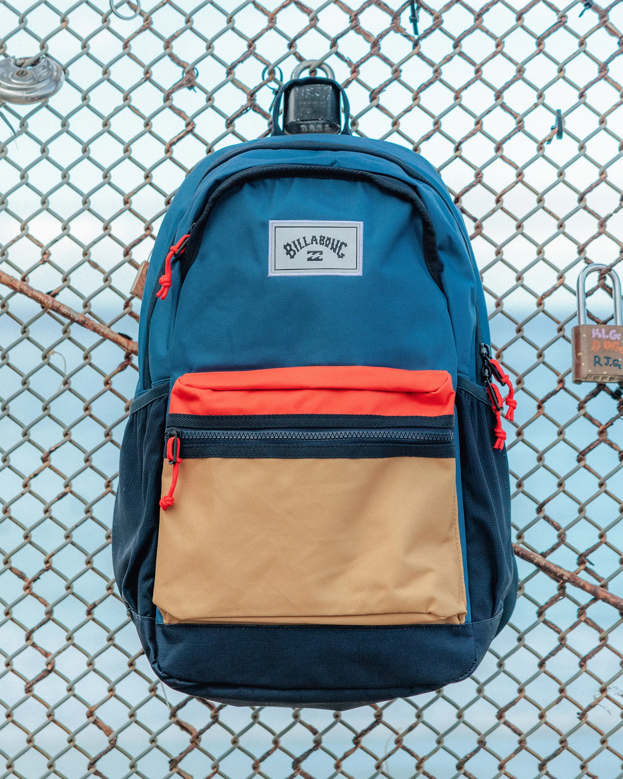 Scallop Backpack - Multi