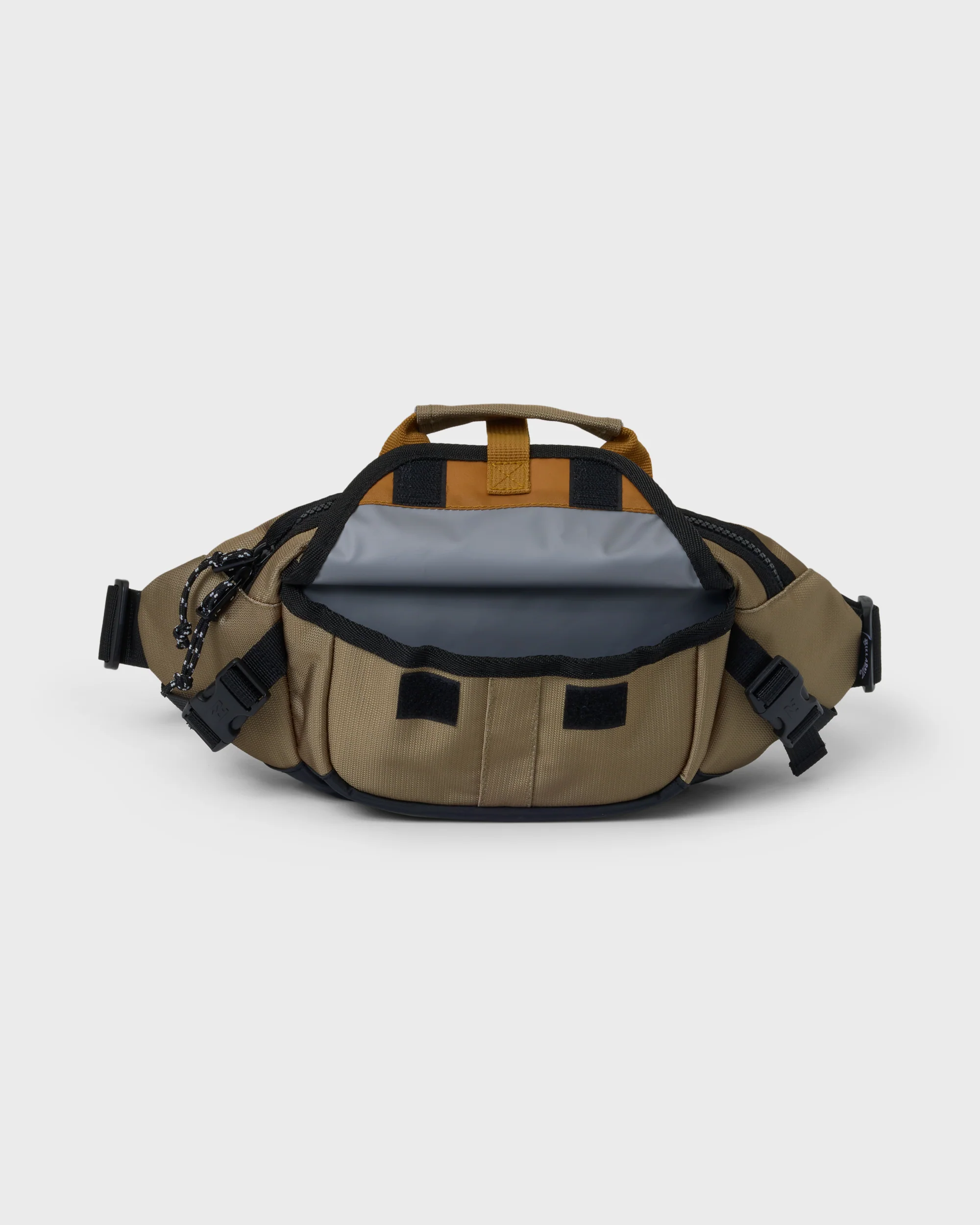 4925-enlisted-waistpack-khaki-4.webp Enlisted Waistpack - Khaki
