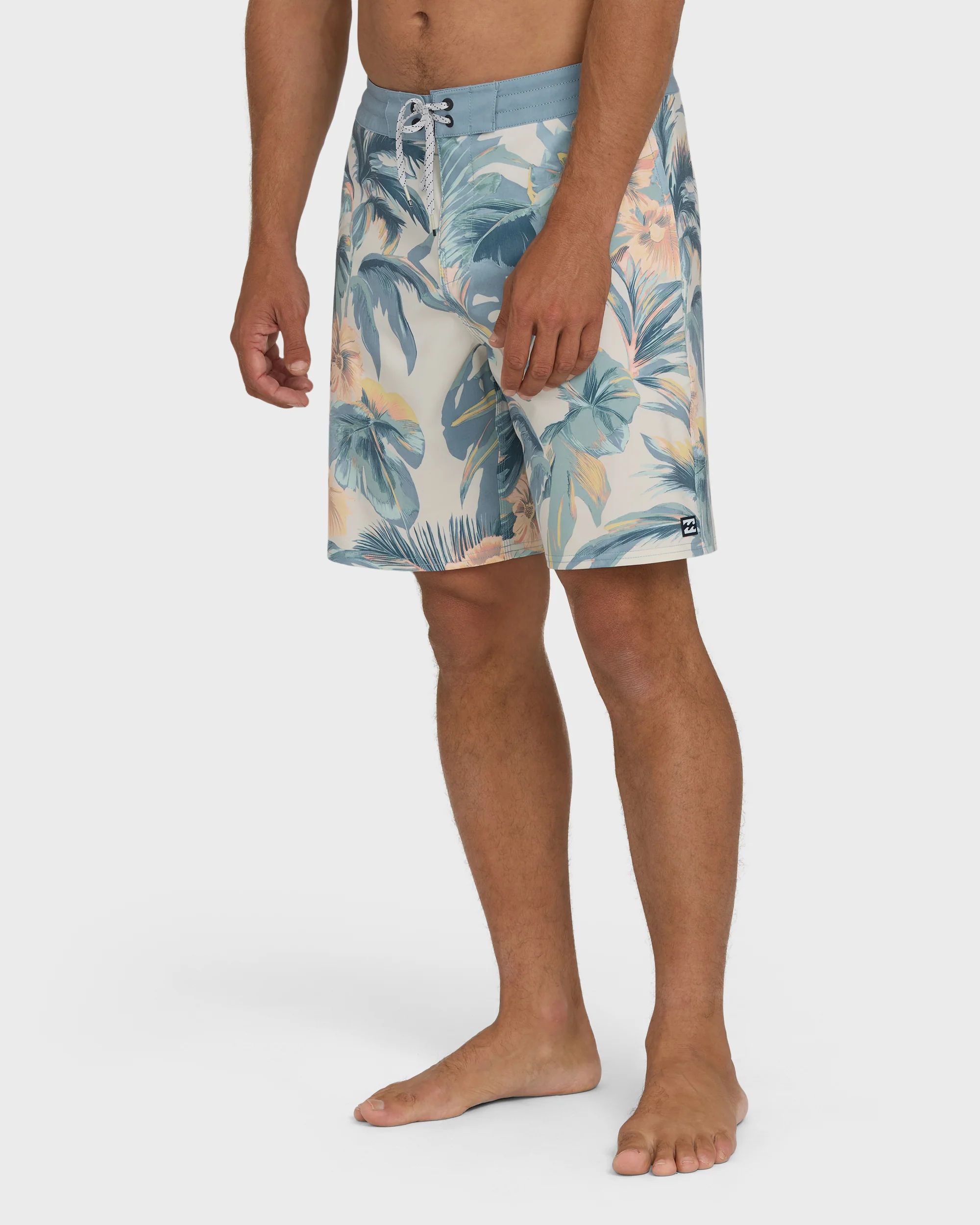 5409-sundays-lo-tide-18-boardshorts-blue-horizon-3.webp Sundays Lo Tide 18" Boardshorts - Blue Horizon