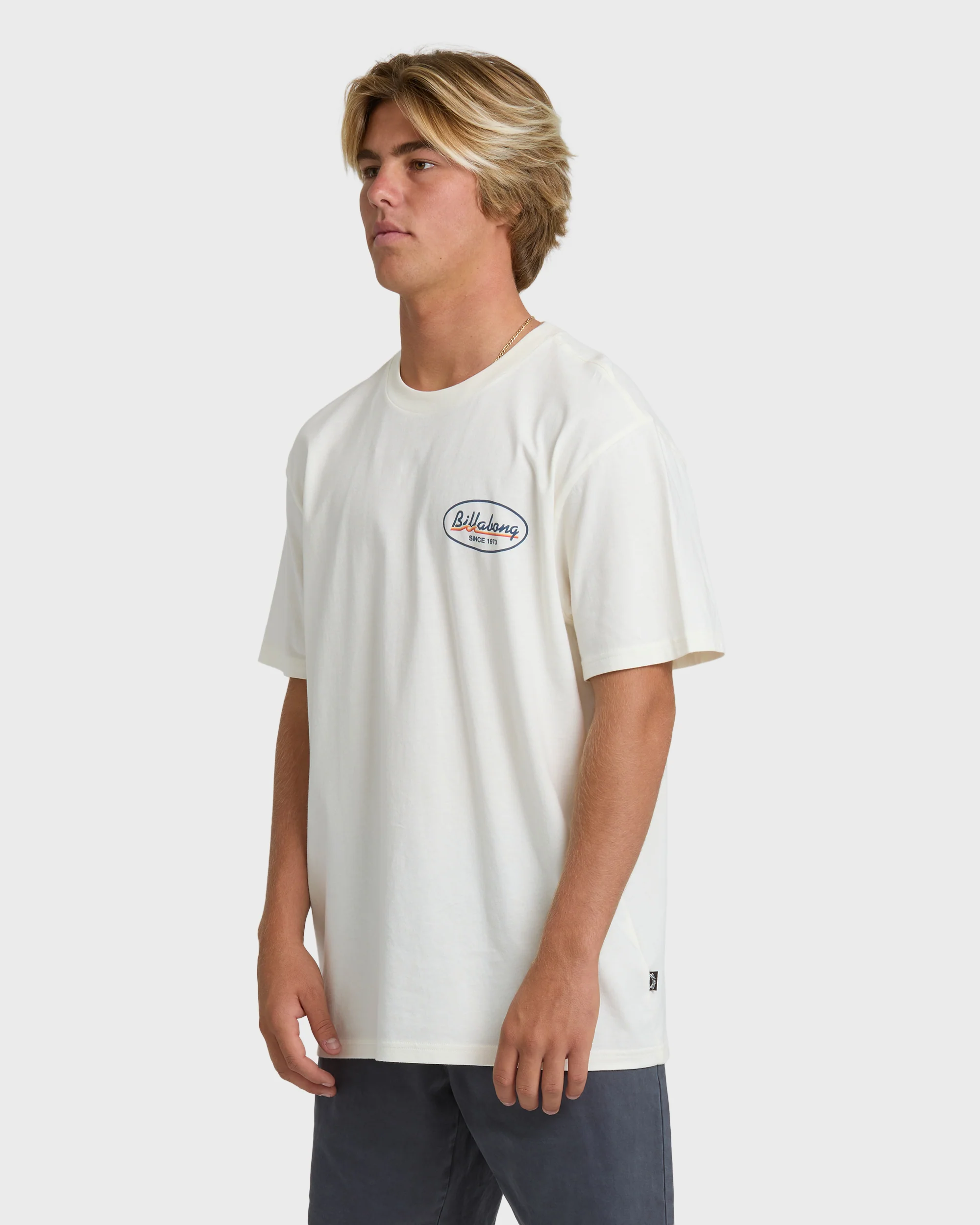 5701-runner-premium-short-sleeve-t-shirt-off-white-3.webp Runner Premium Short Sleeve T-Shirt - Off White