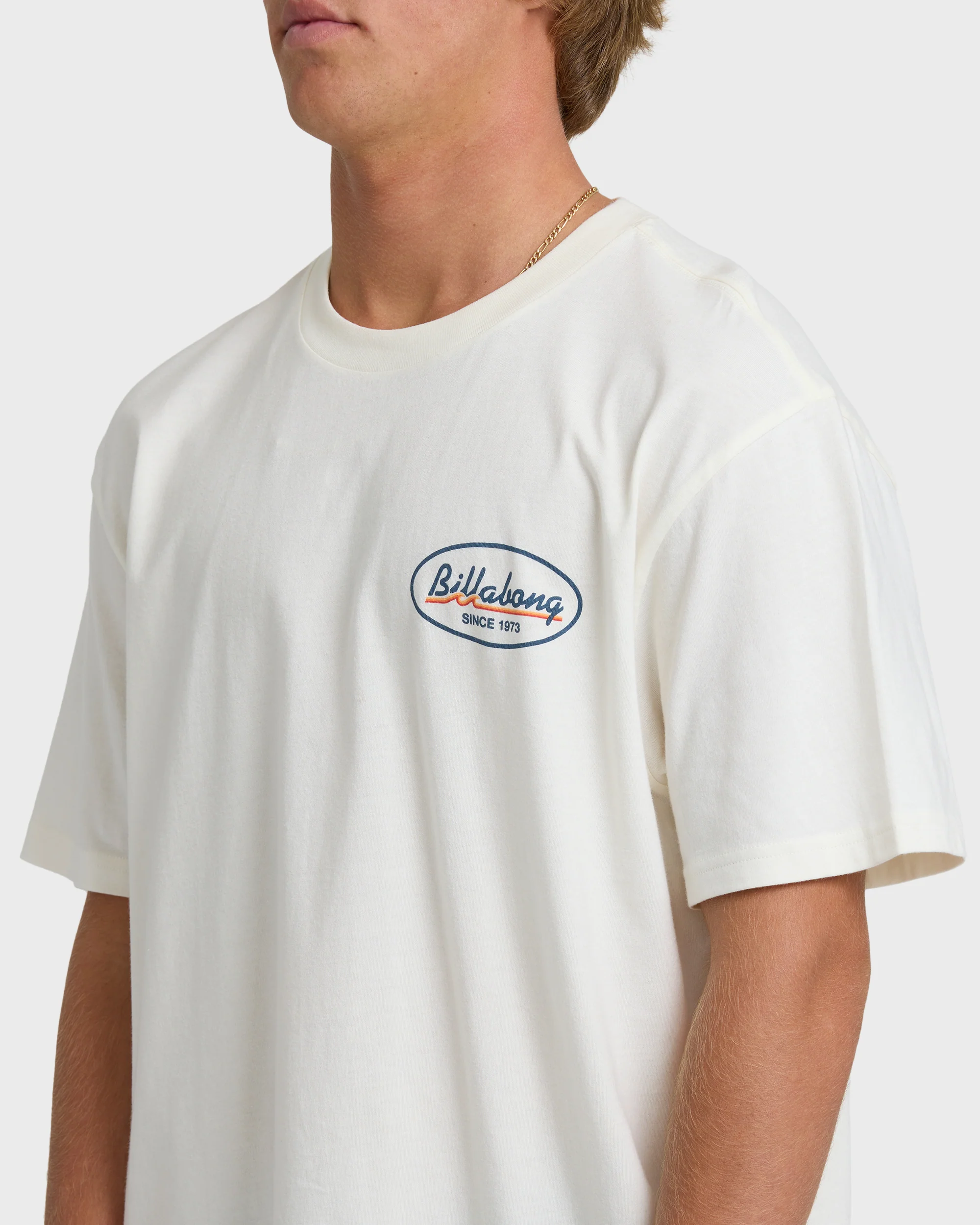 5701-runner-premium-short-sleeve-t-shirt-off-white-5.webp Runner Premium Short Sleeve T-Shirt - Off White
