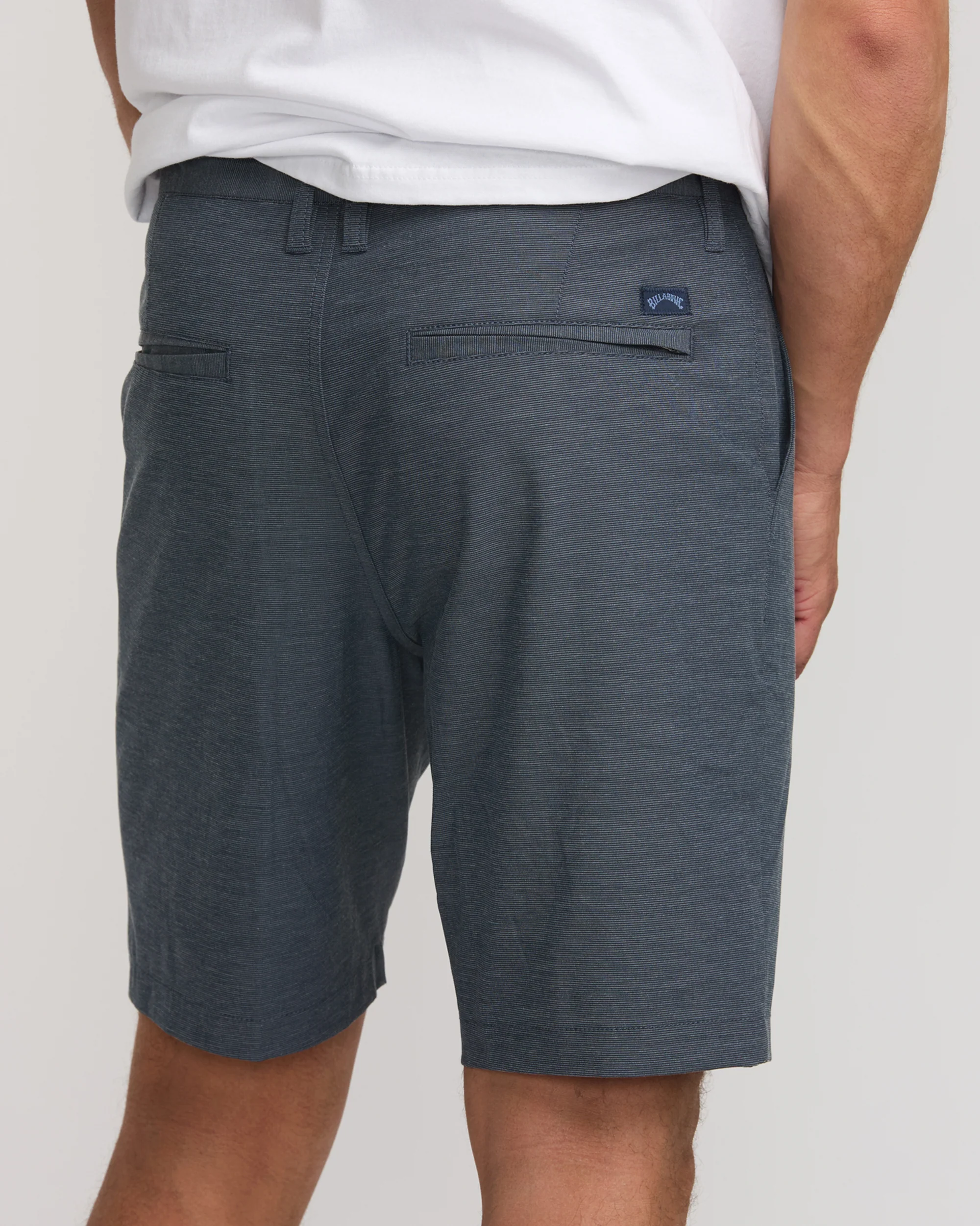 Crossfire Submersible 19" Hybrid Shorts - Navy