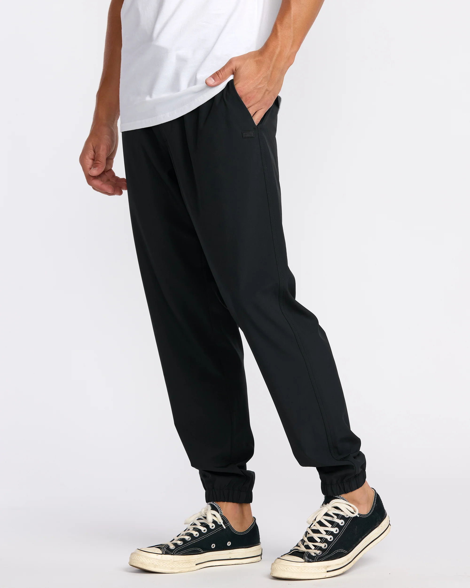 Surftrek Transit Joggers - Black