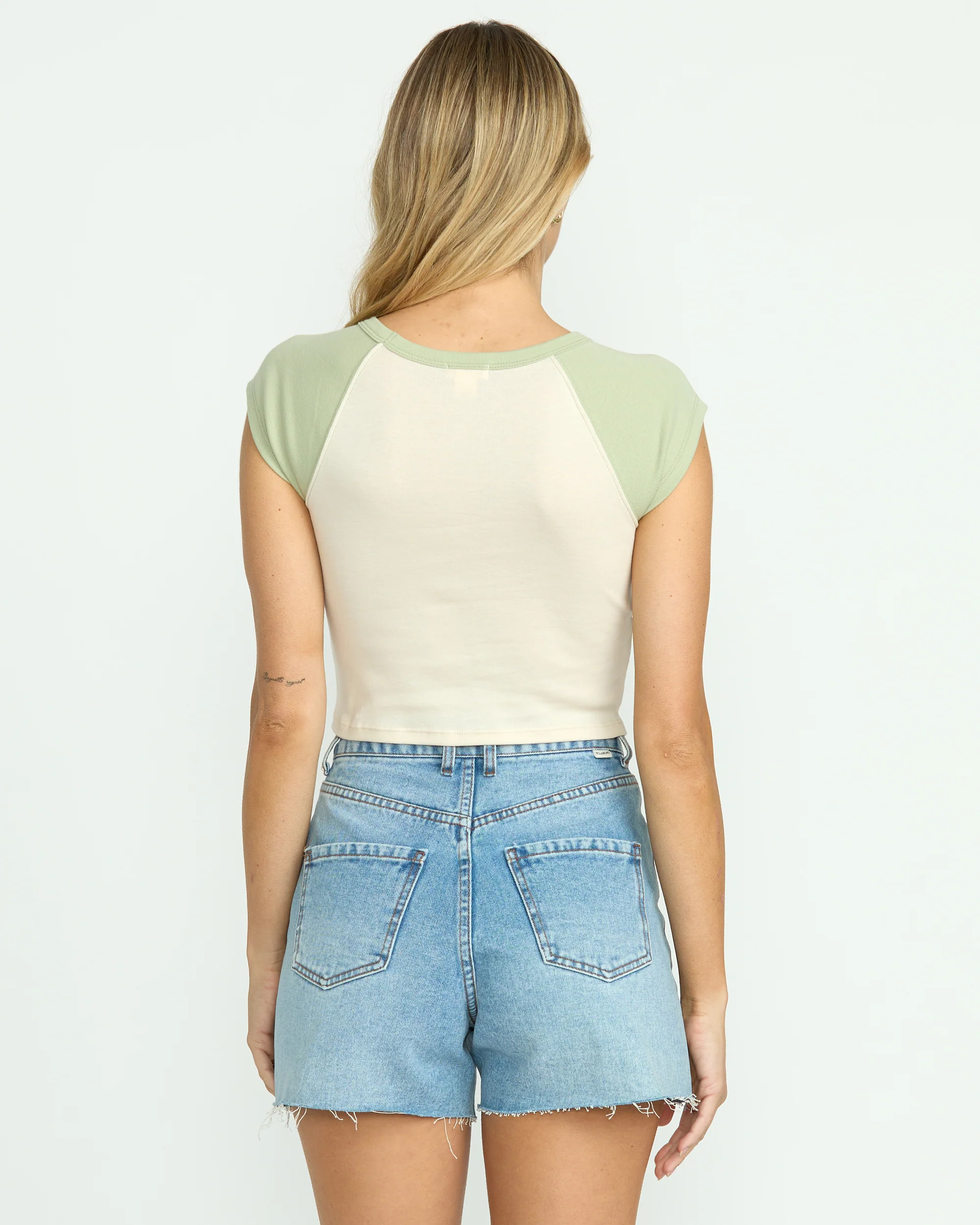 Paradise Short Sleeve Raglan Tee - Pistachio