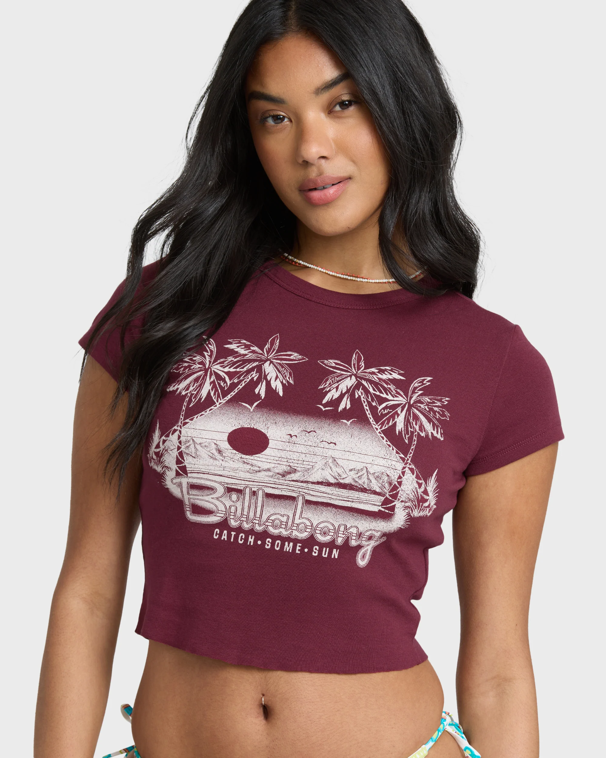 Catch Some Sun Short Sleeve T-Shirt - Red Dahlia