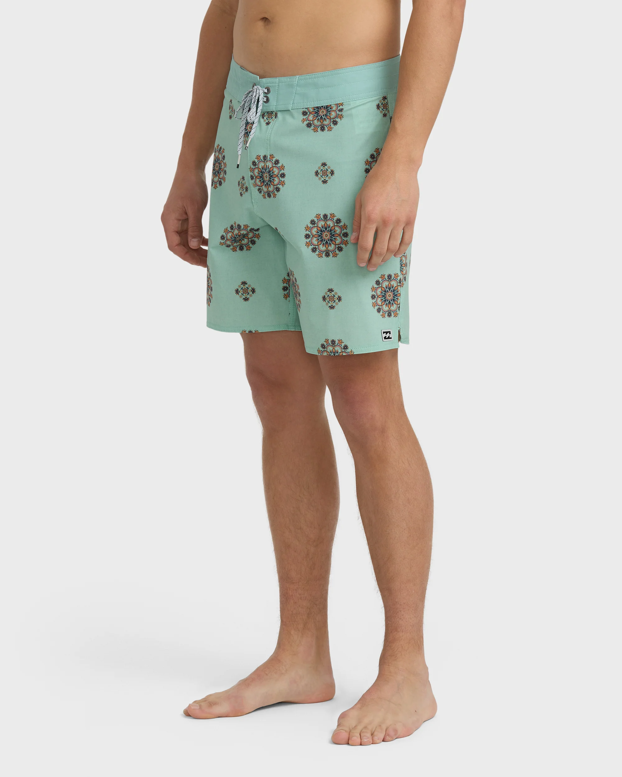6445-good-times-pro-performance-18-boardshorts-seafoam-3.webp Good Times Pro Performance 18" Boardshorts - Seafoam