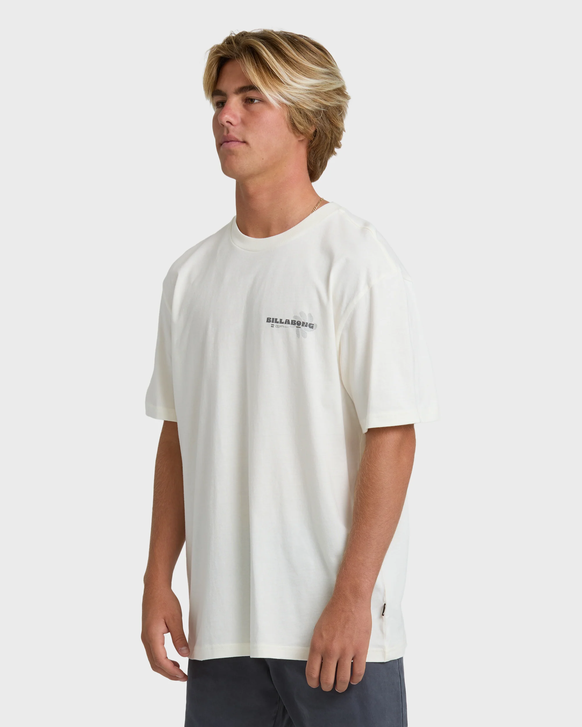 66-single-fin-premium-short-sleeve-t-shirt-off-white-3.webp Single Fin Premium Short Sleeve T-Shirt - Off White