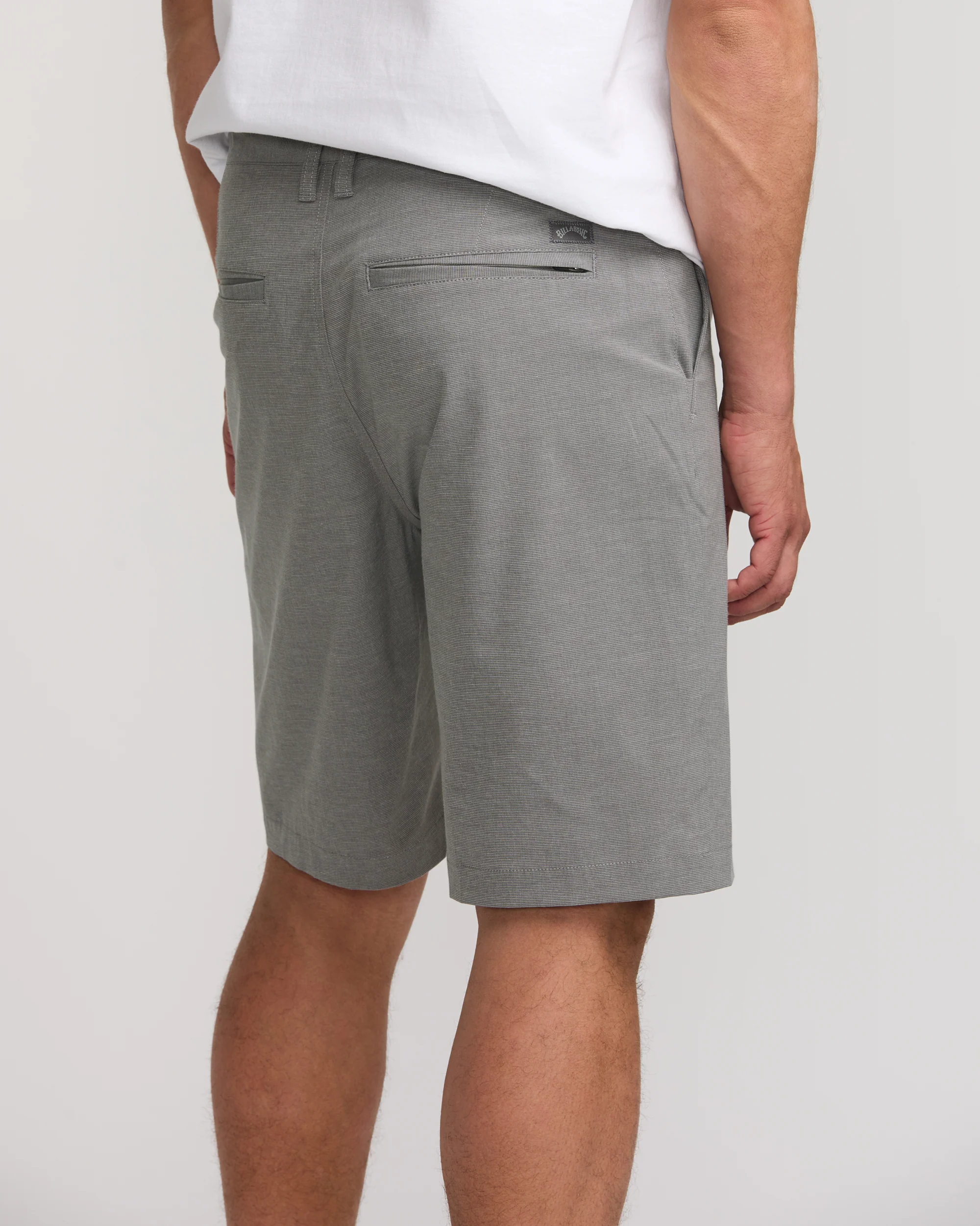 Crossfire Submersible 21" Hybrid Shorts - Gray