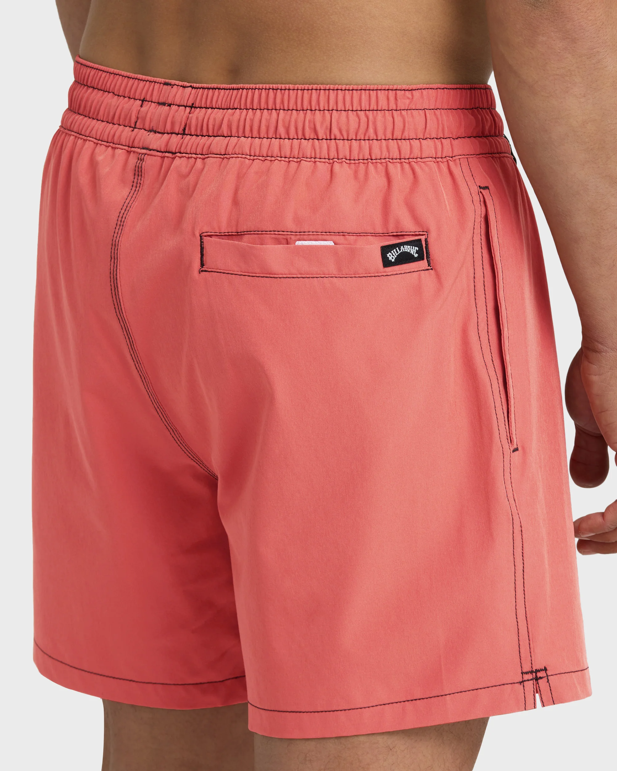 Lineup Solid Layback 16" Trunks - Bright Pink