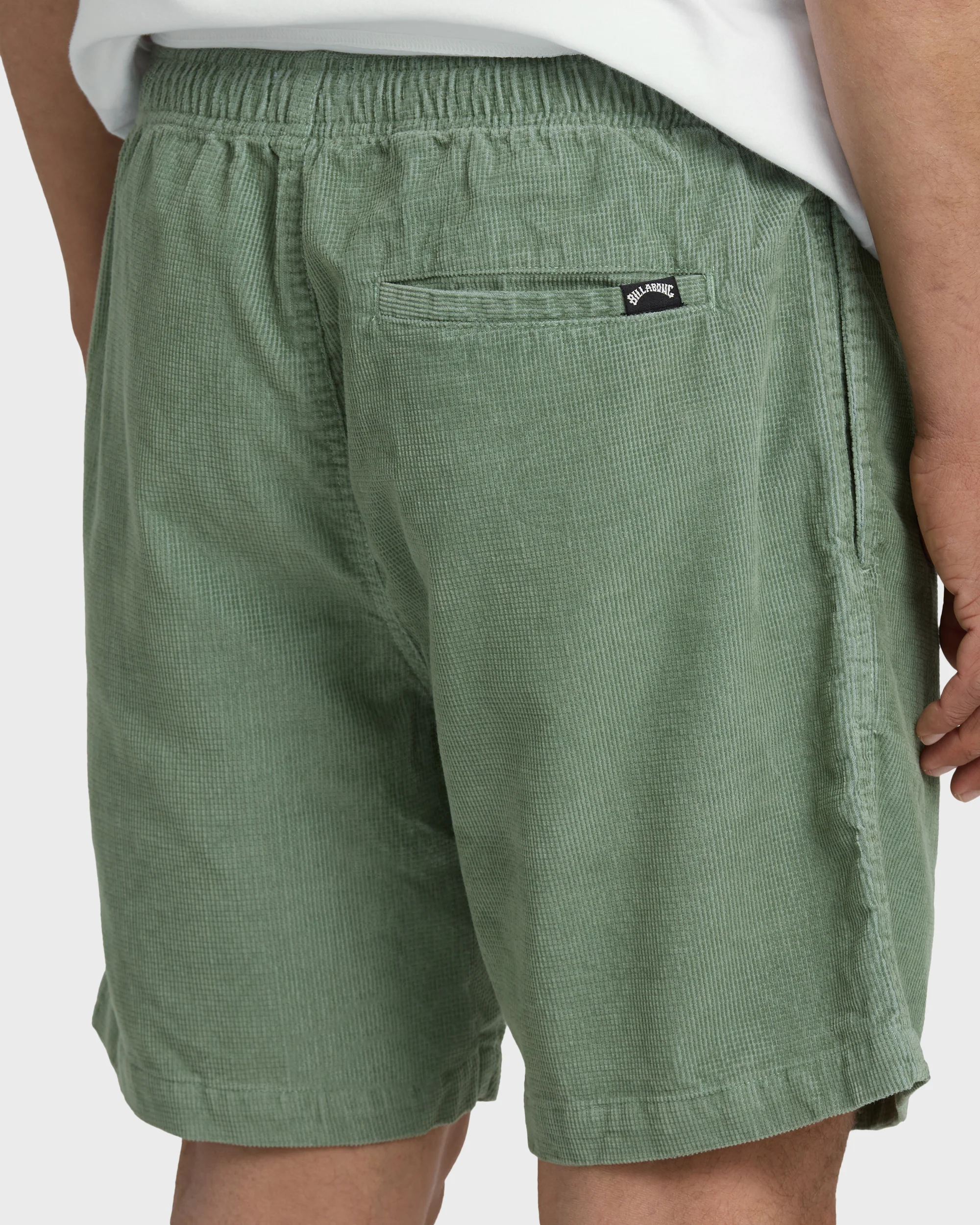 Larry Layback 19" Cord Shorts - Moss