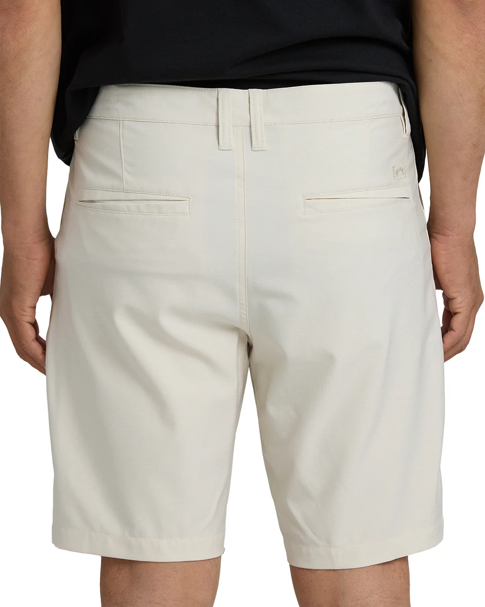 Crossfire Submersible 19" Hybrid Shorts - Oatmeal