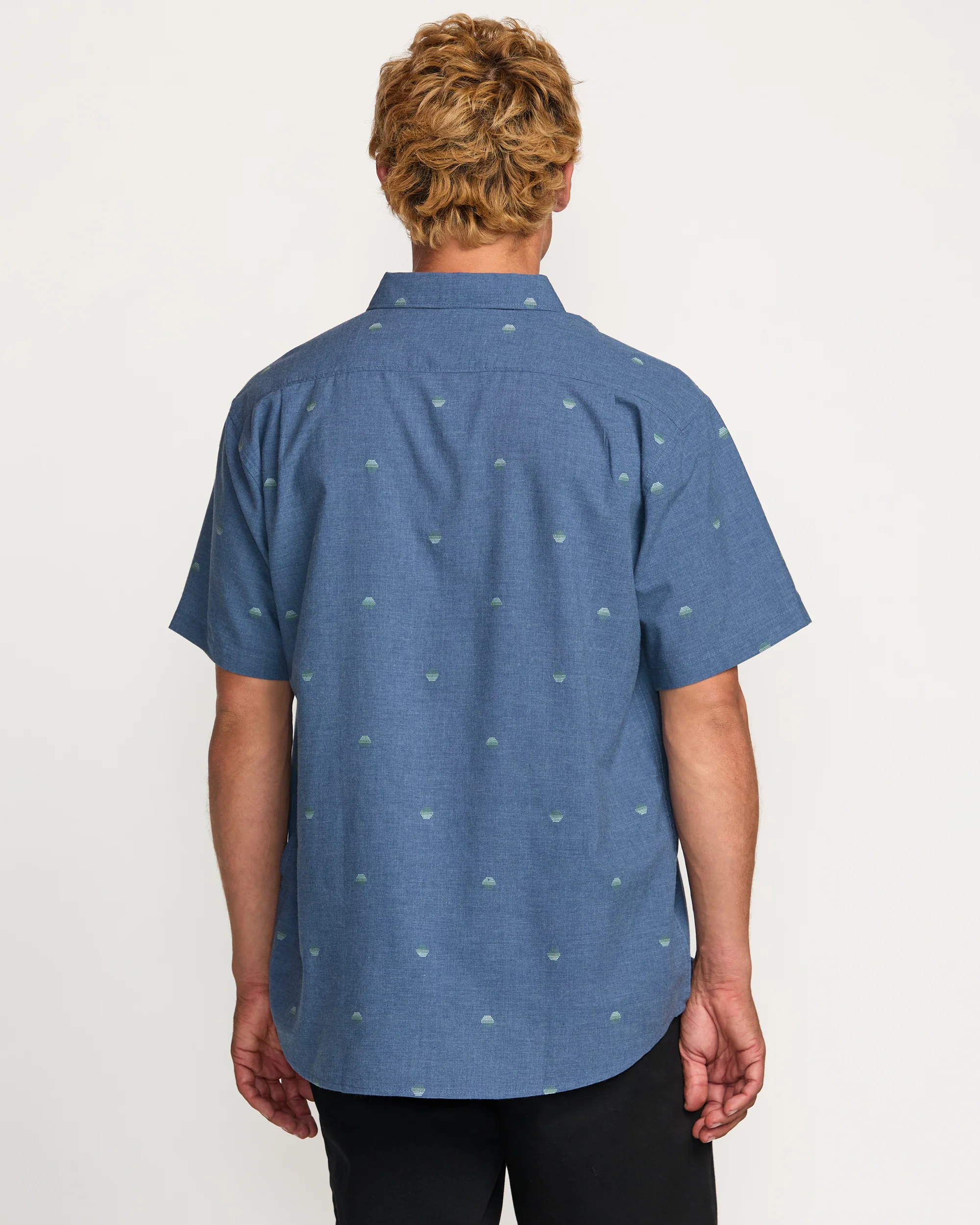 7807-all-day-jacquard-short-sleeve-shirt-deep-blue-5.webp All Day Jacquard Short Sleeve Shirt - Deep Blue